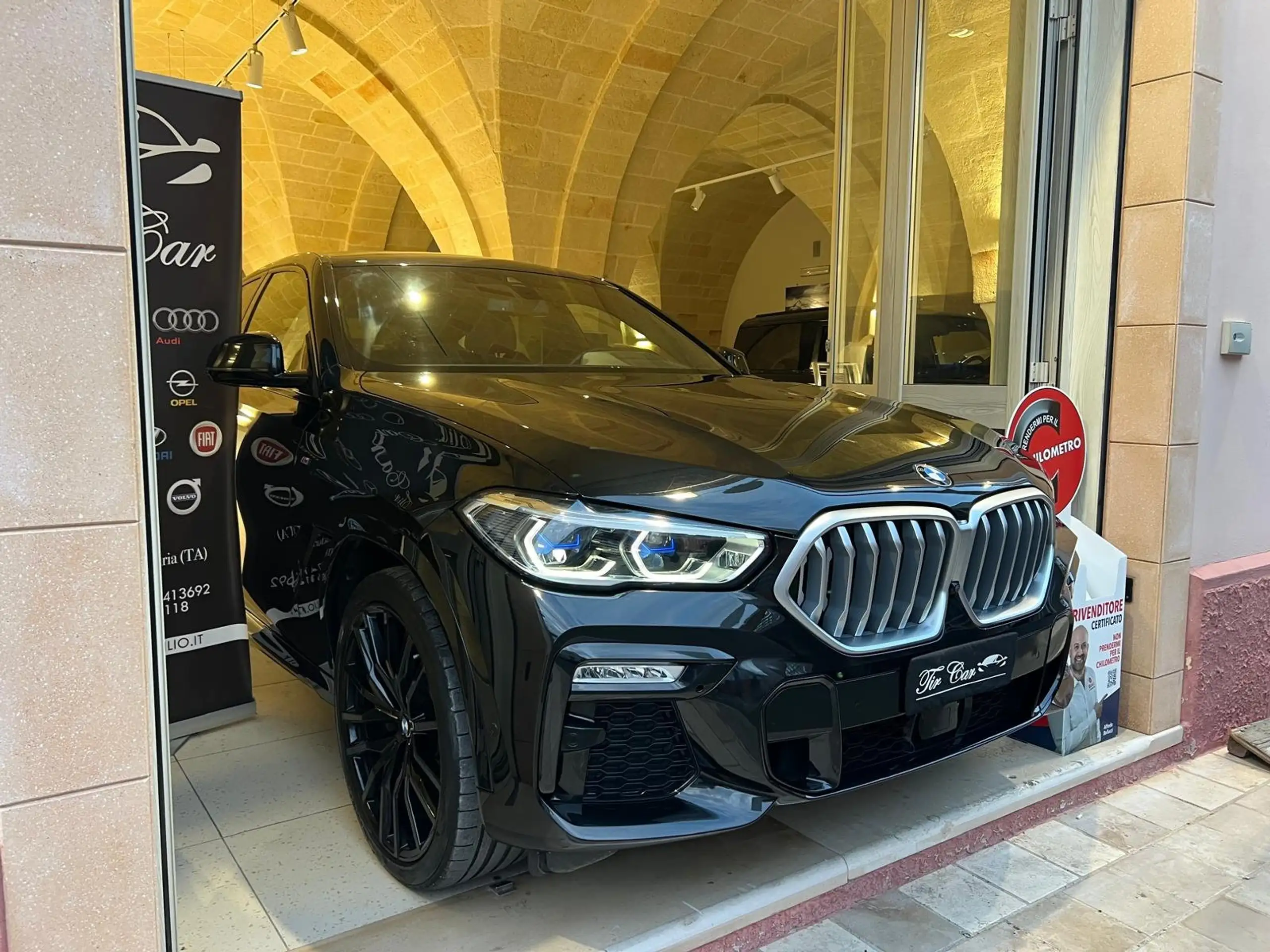 BMW - X6