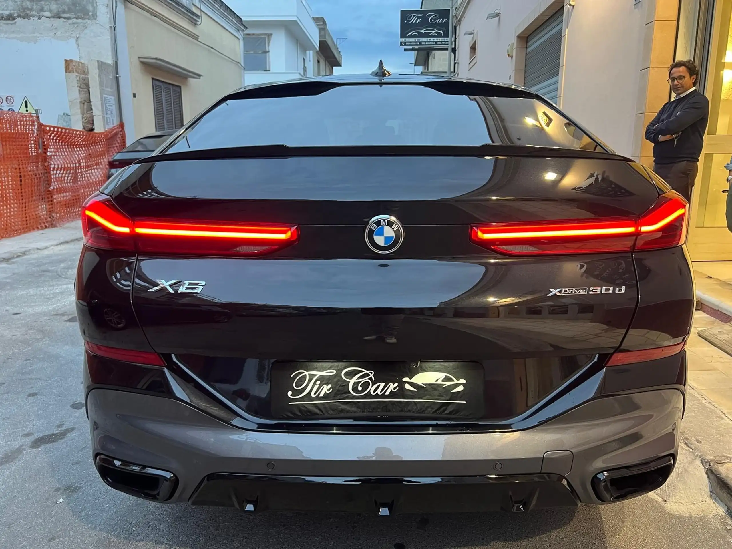 BMW - X6