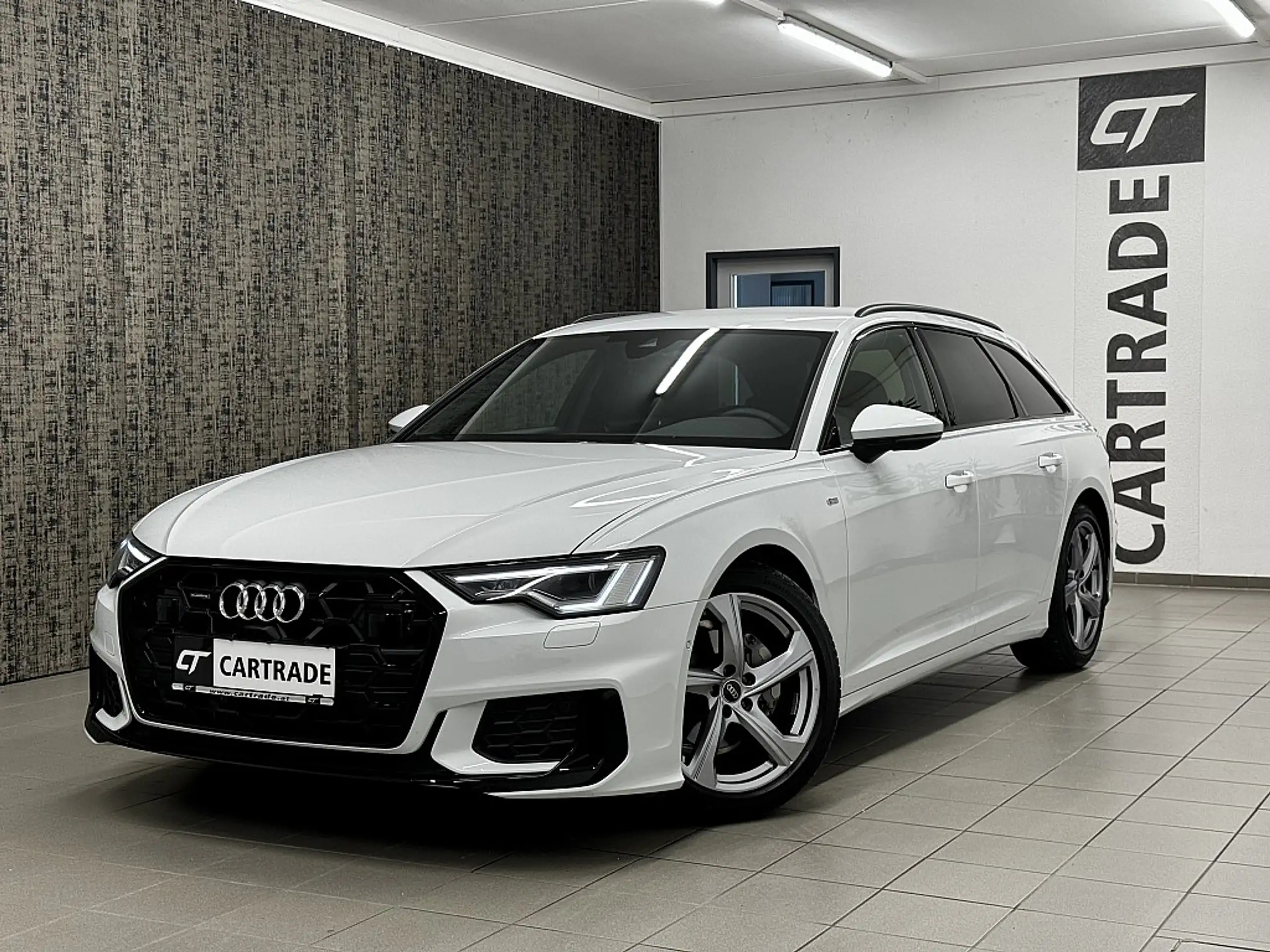 Audi - A6