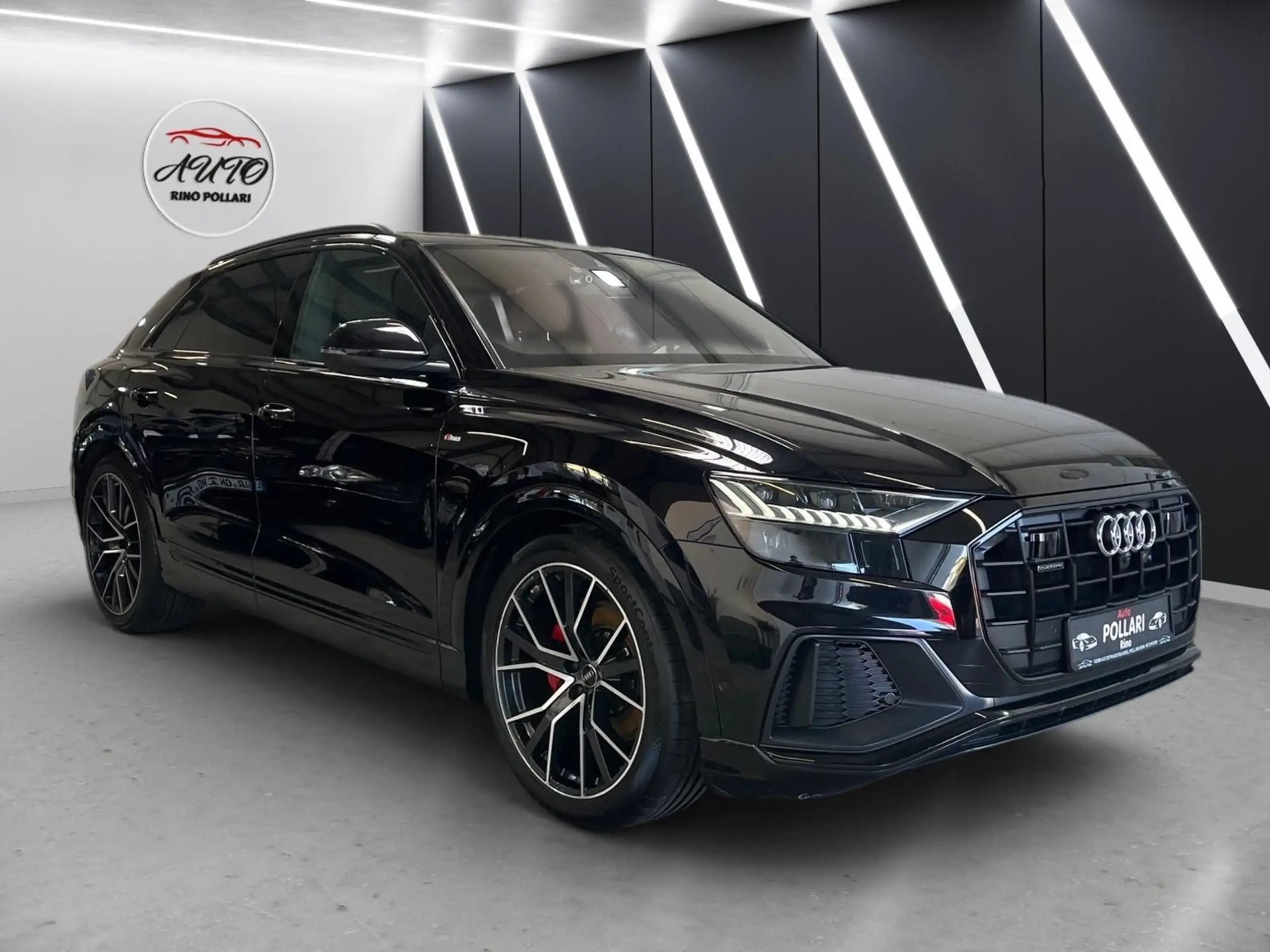 Audi - Q8