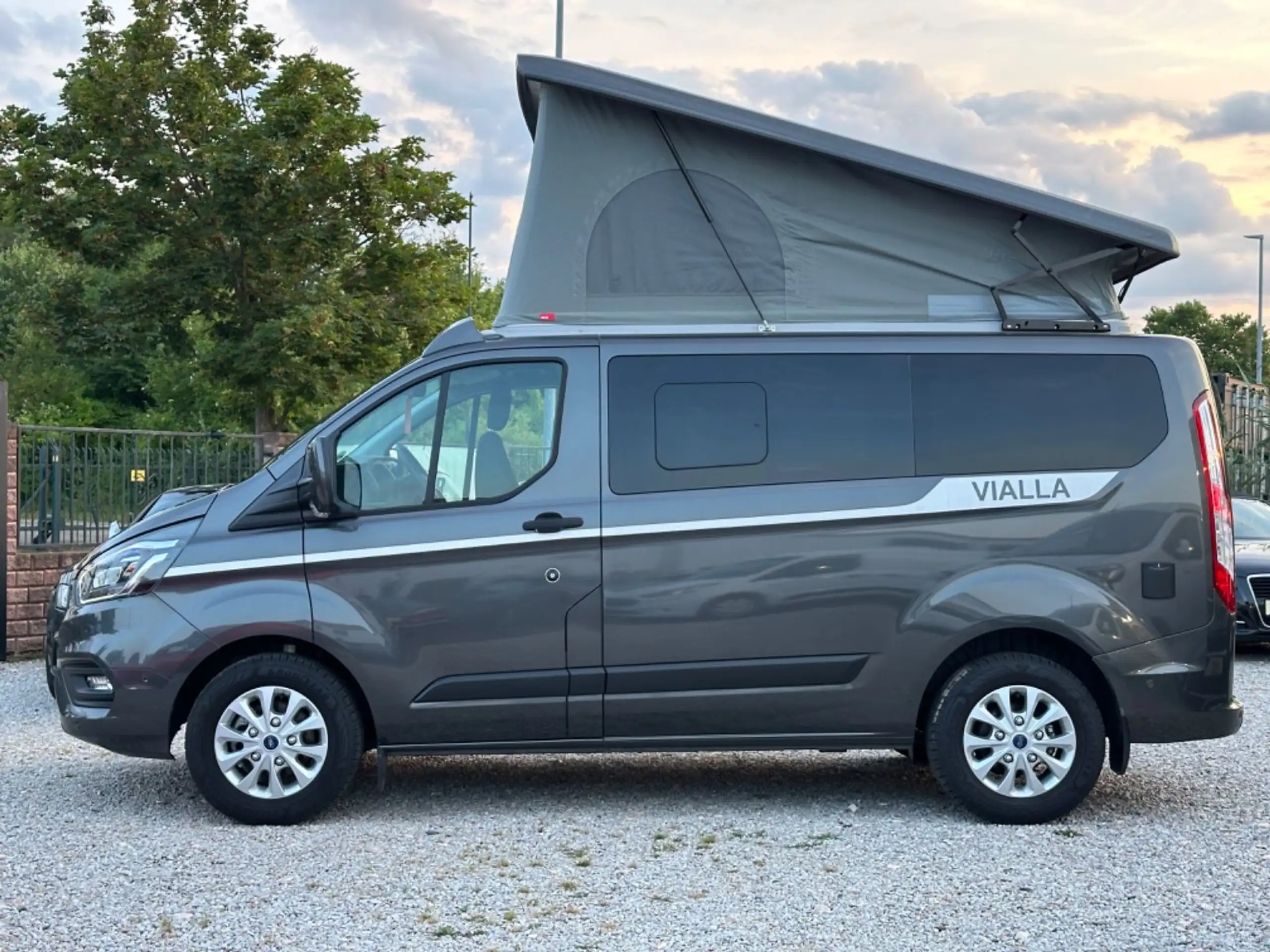 Ford - Transit Custom