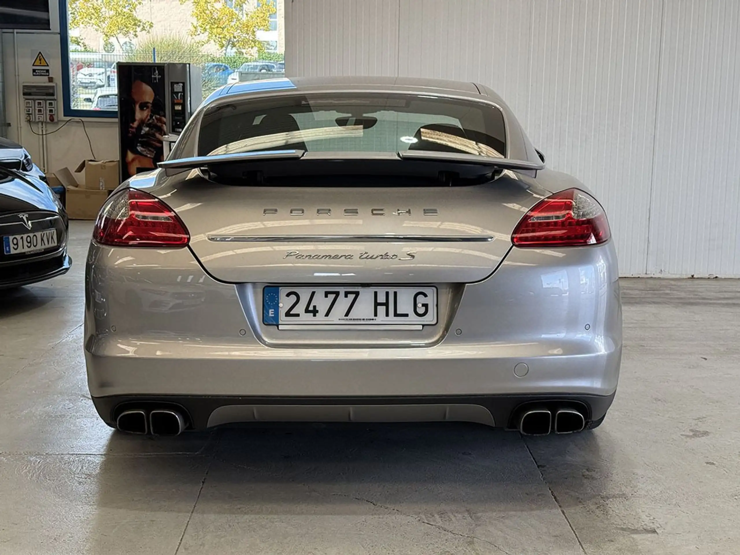 Porsche - Panamera