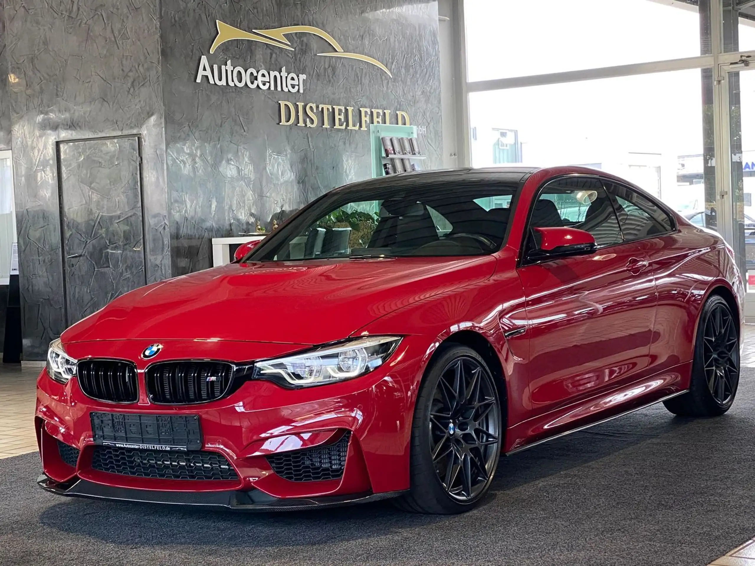 BMW - M4