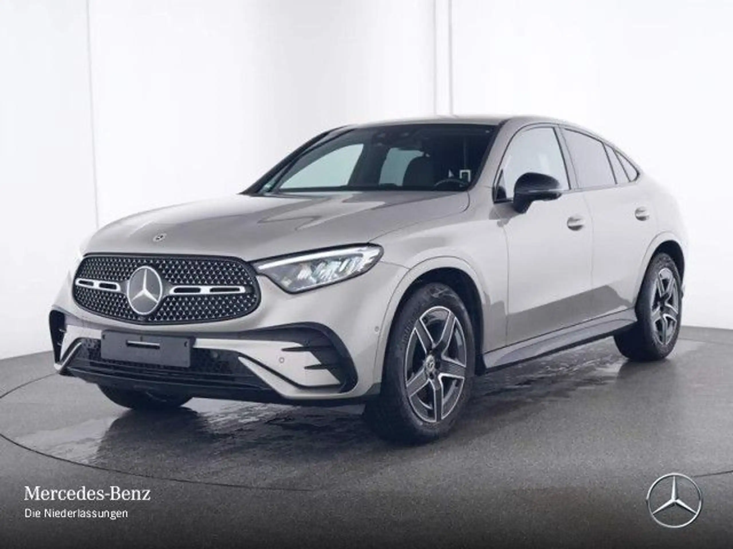 Mercedes-Benz - GLC 200