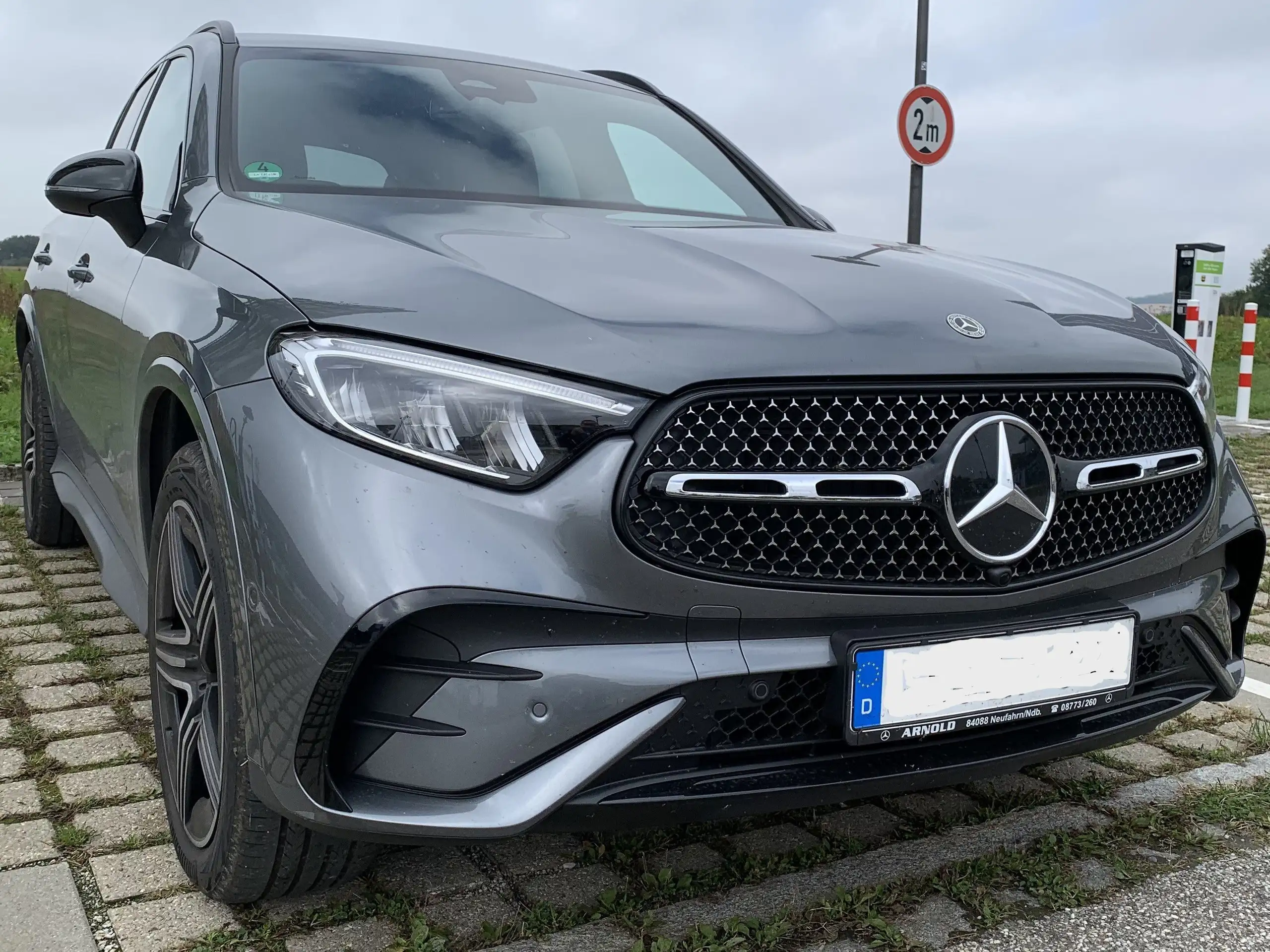 Mercedes-Benz - GLC 300