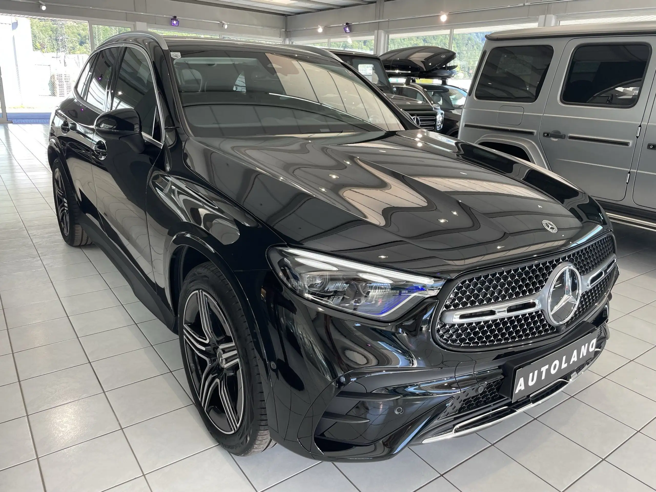 Mercedes-Benz - GLC 220