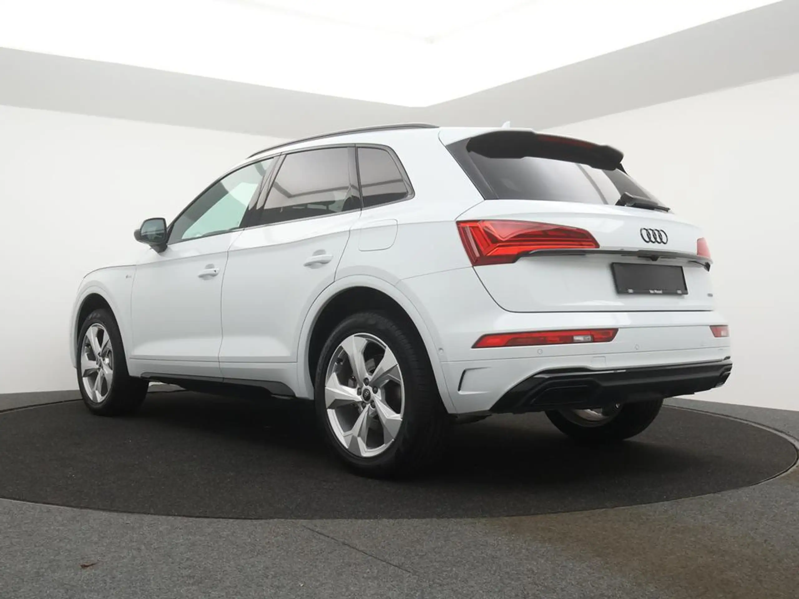 Audi - Q5