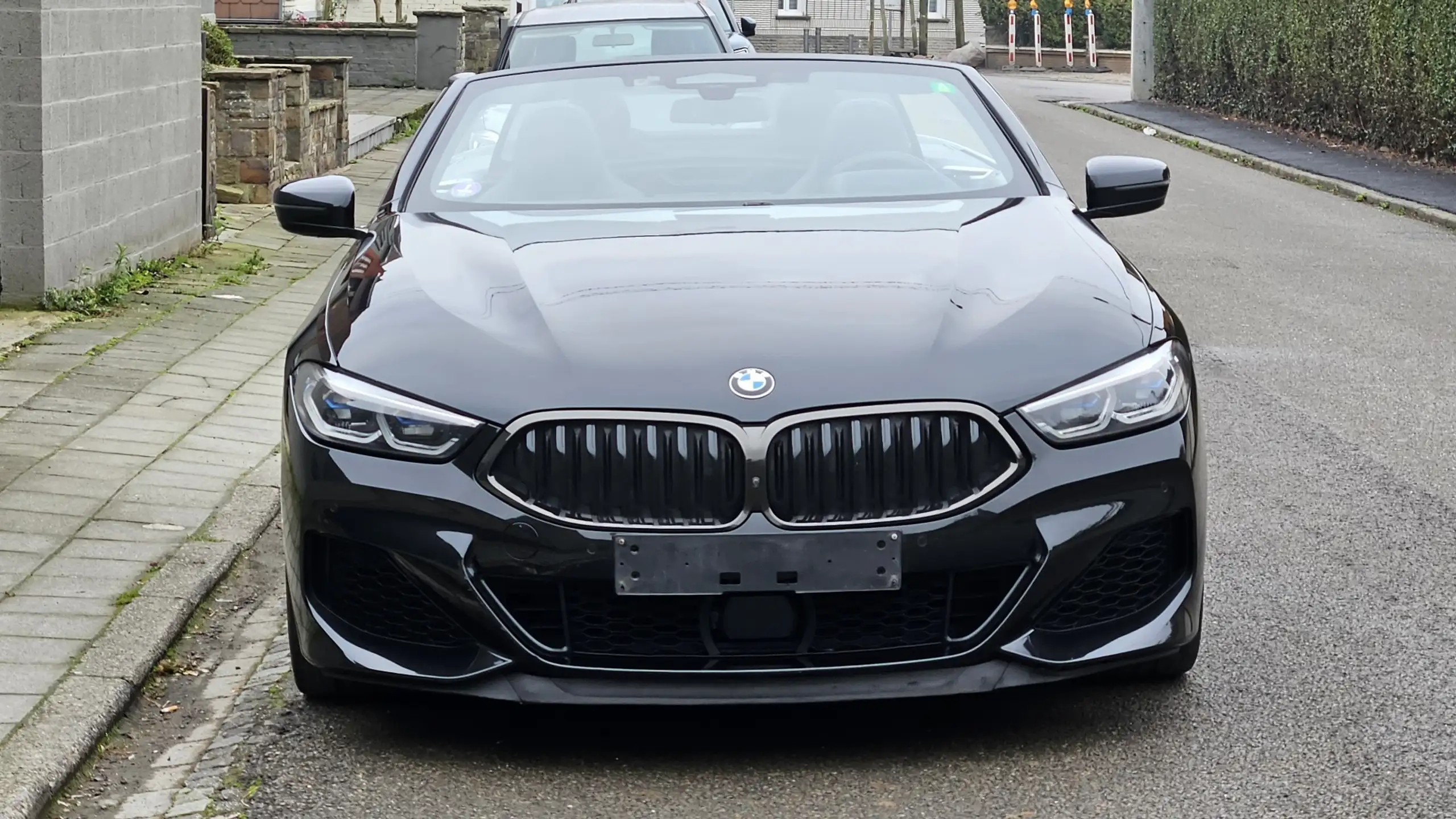 BMW - M850