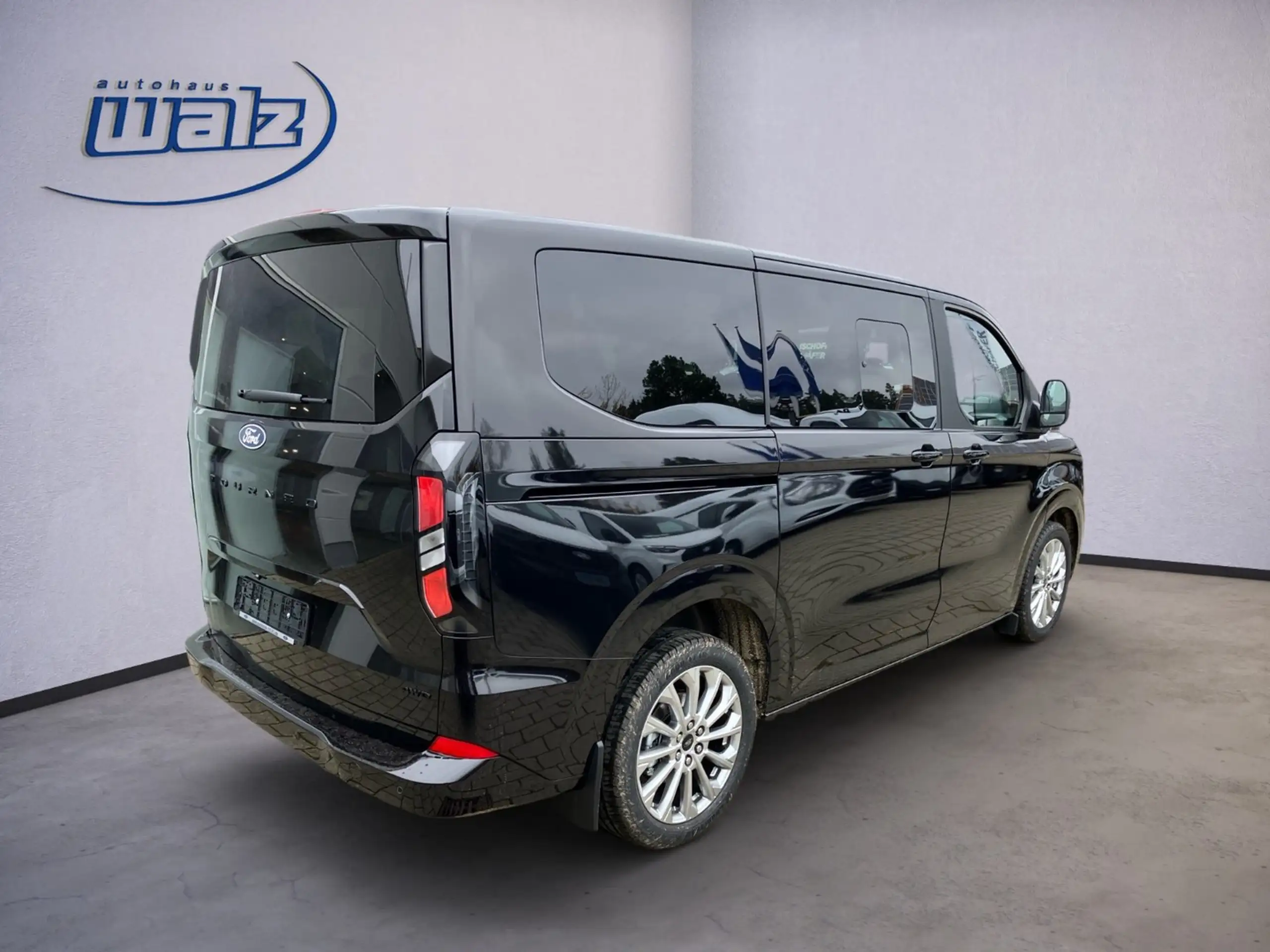 Ford - Tourneo Custom