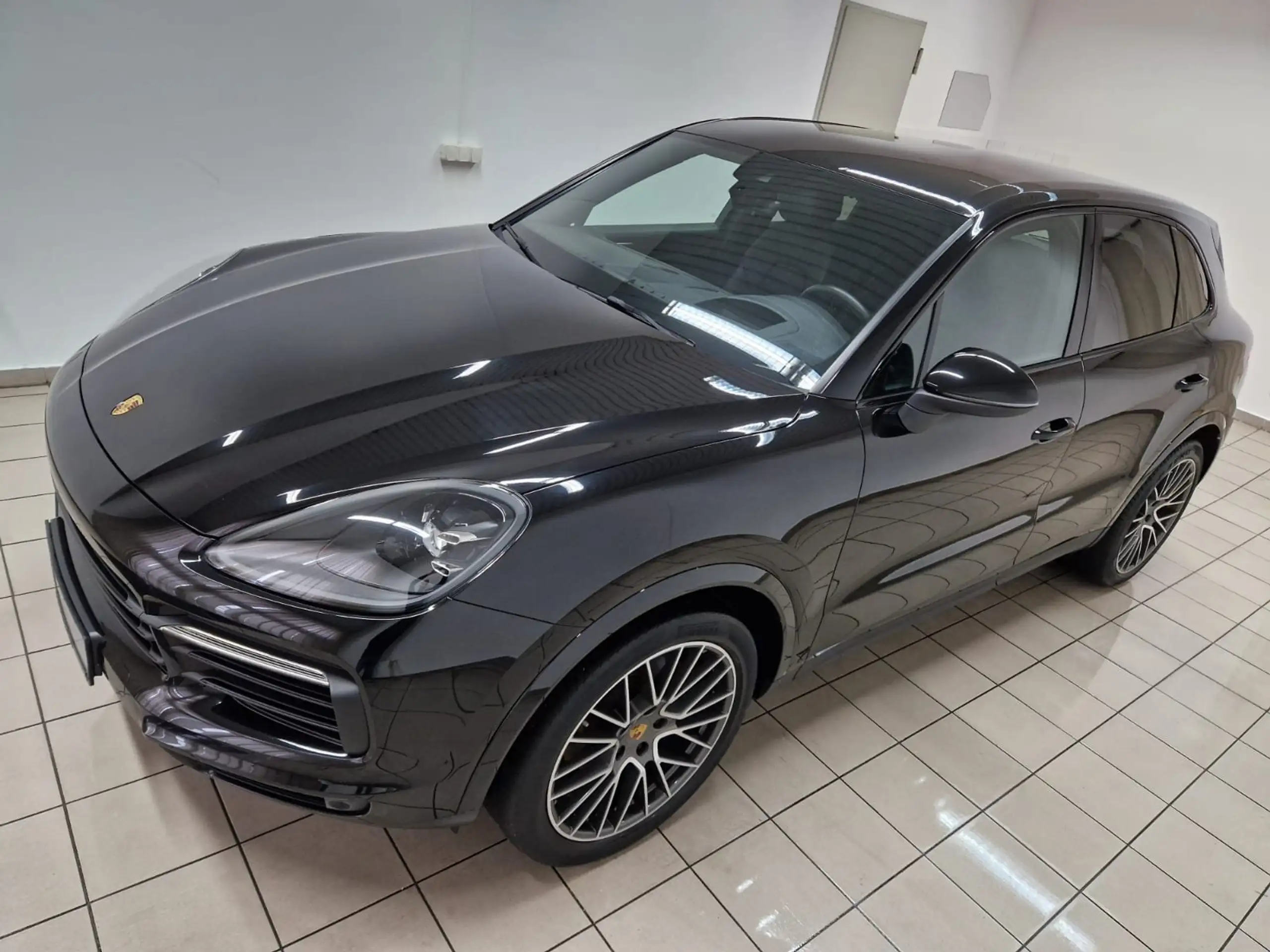 Porsche - Cayenne