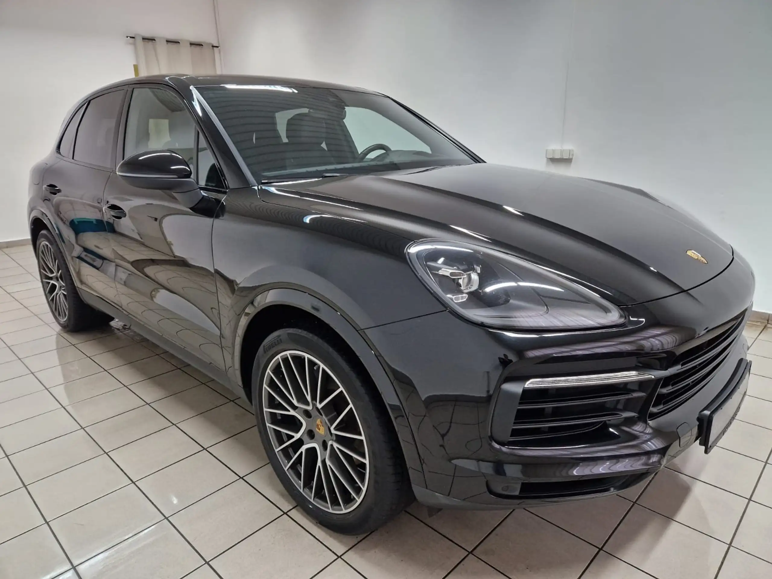 Porsche - Cayenne