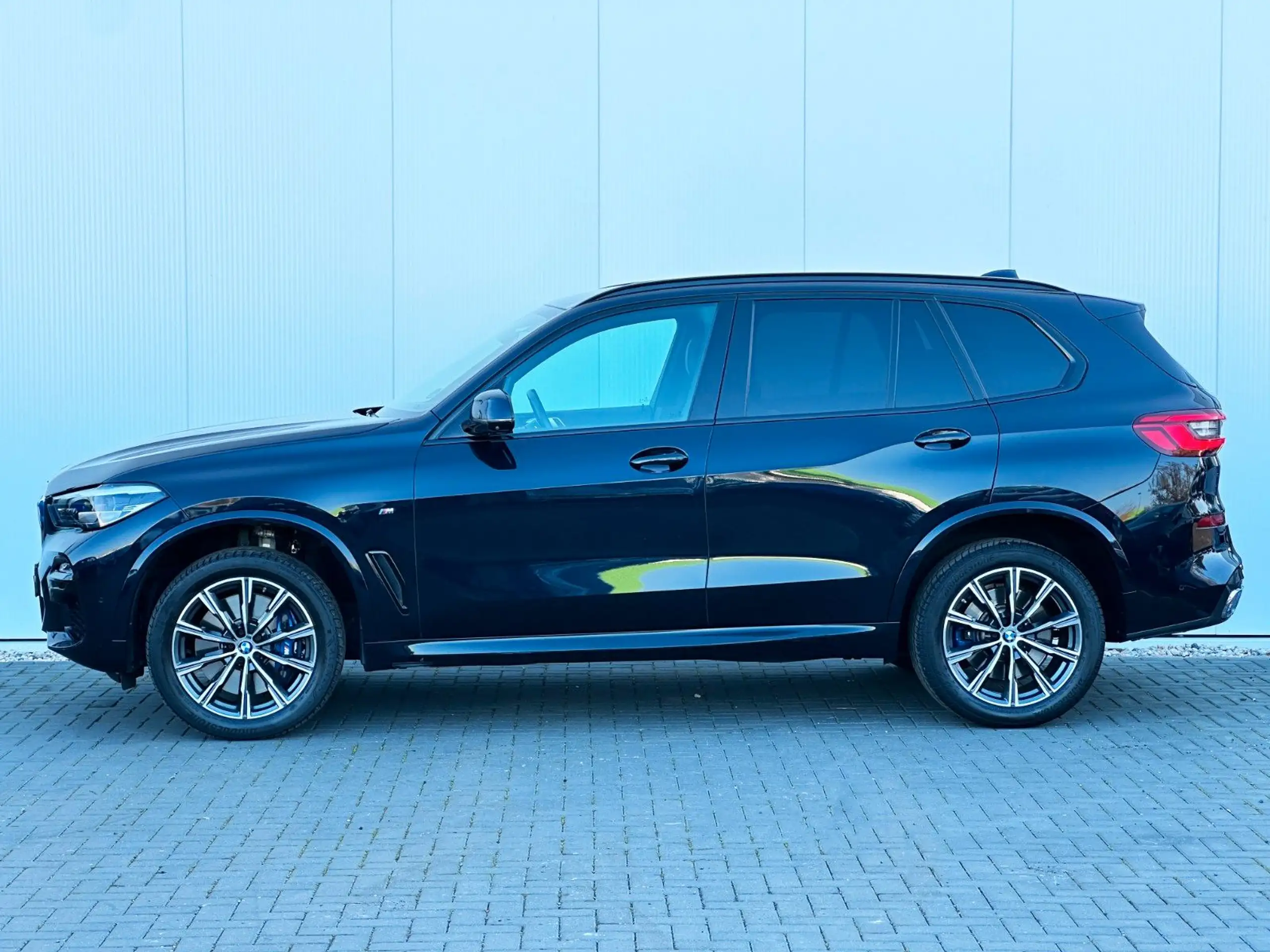 BMW - X5