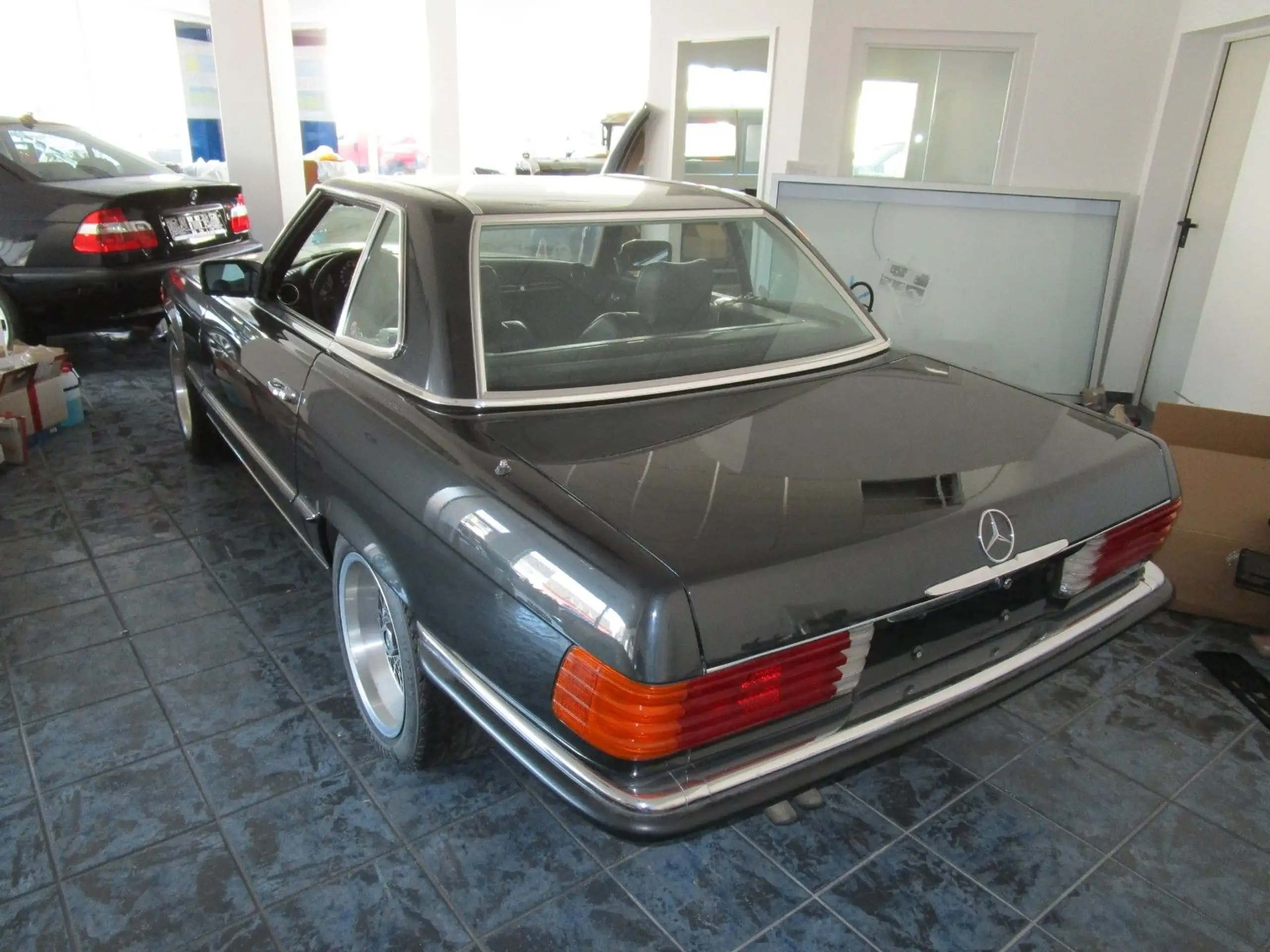 Mercedes-Benz - SL 280