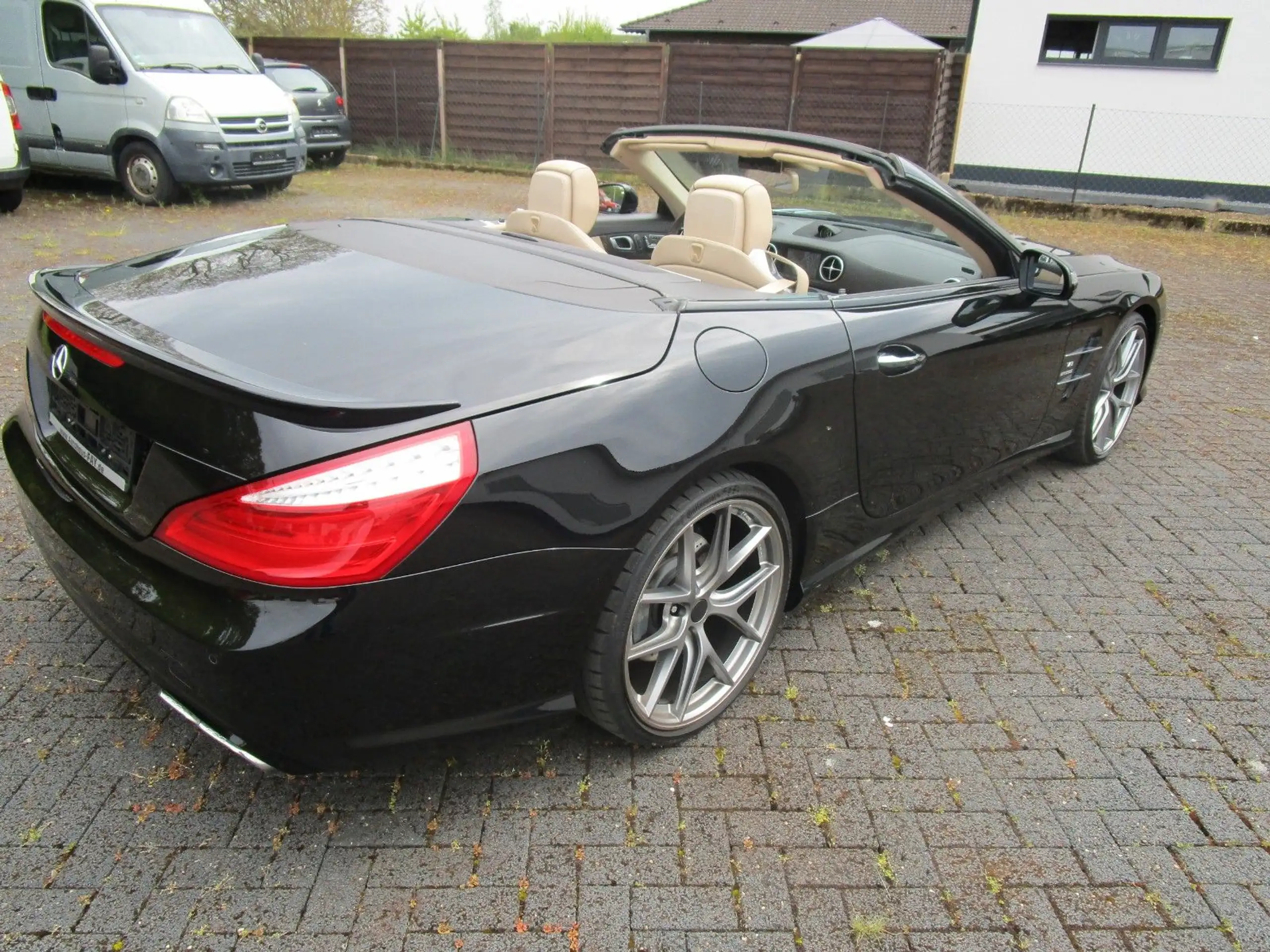 Mercedes-Benz - SL 500