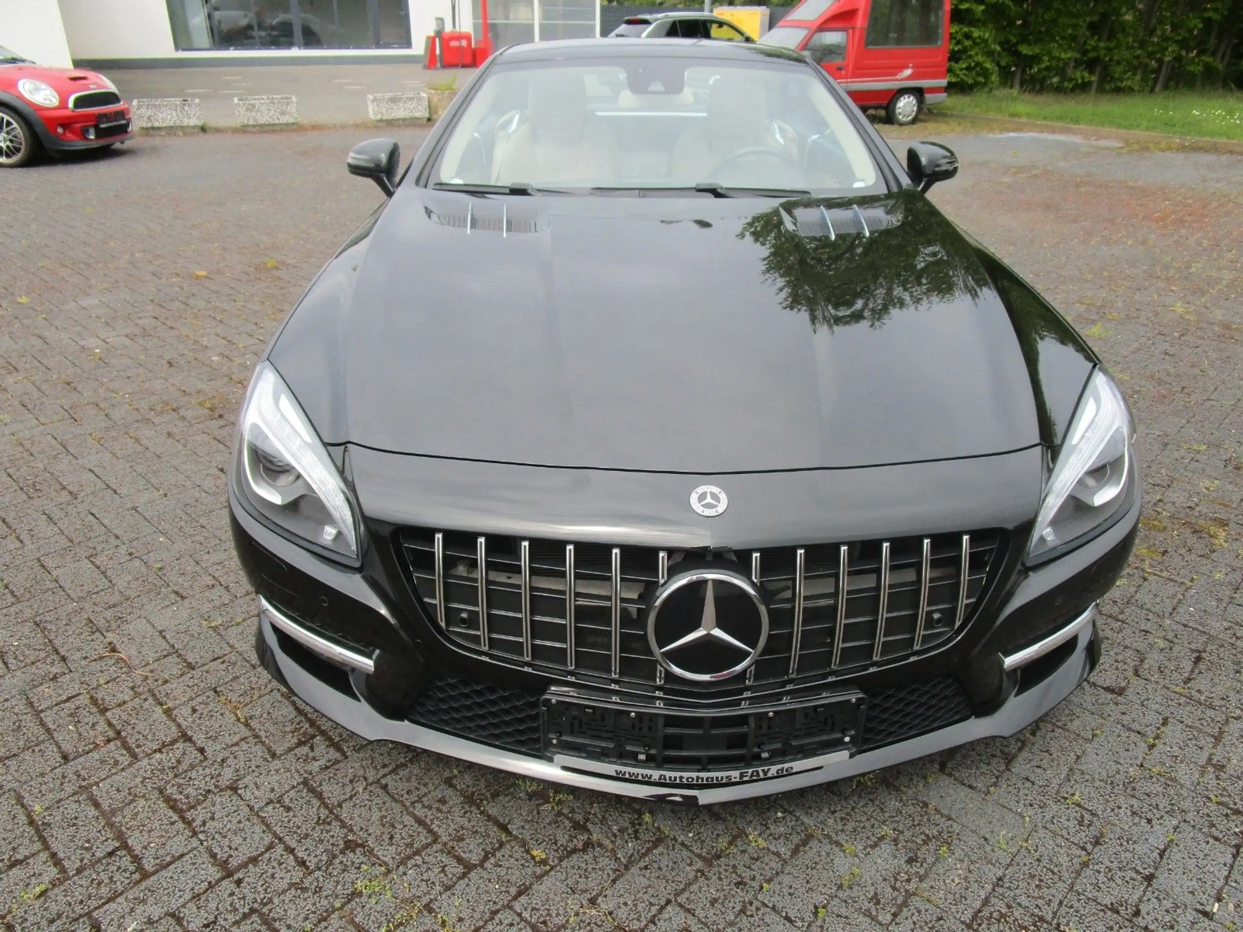 Mercedes-Benz - SL 500