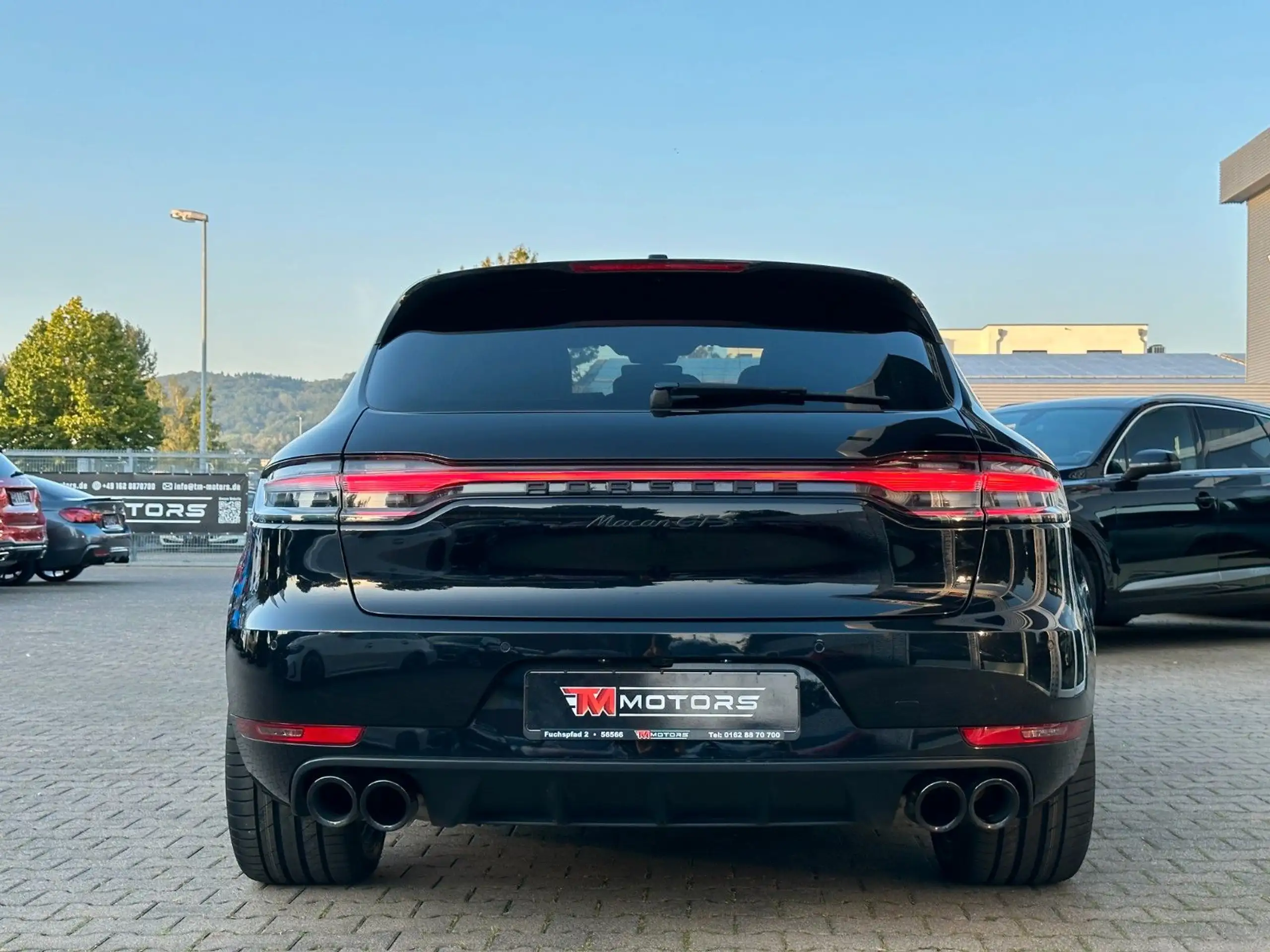 Porsche - Macan