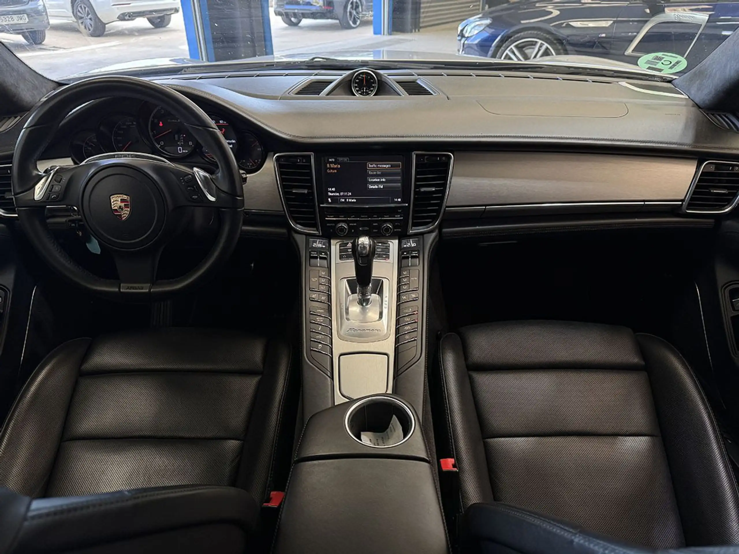 Porsche - Panamera