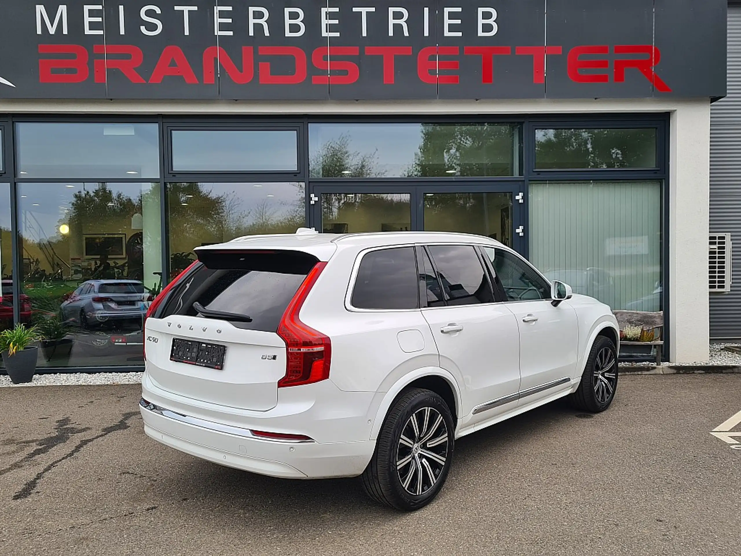 Volvo - XC90