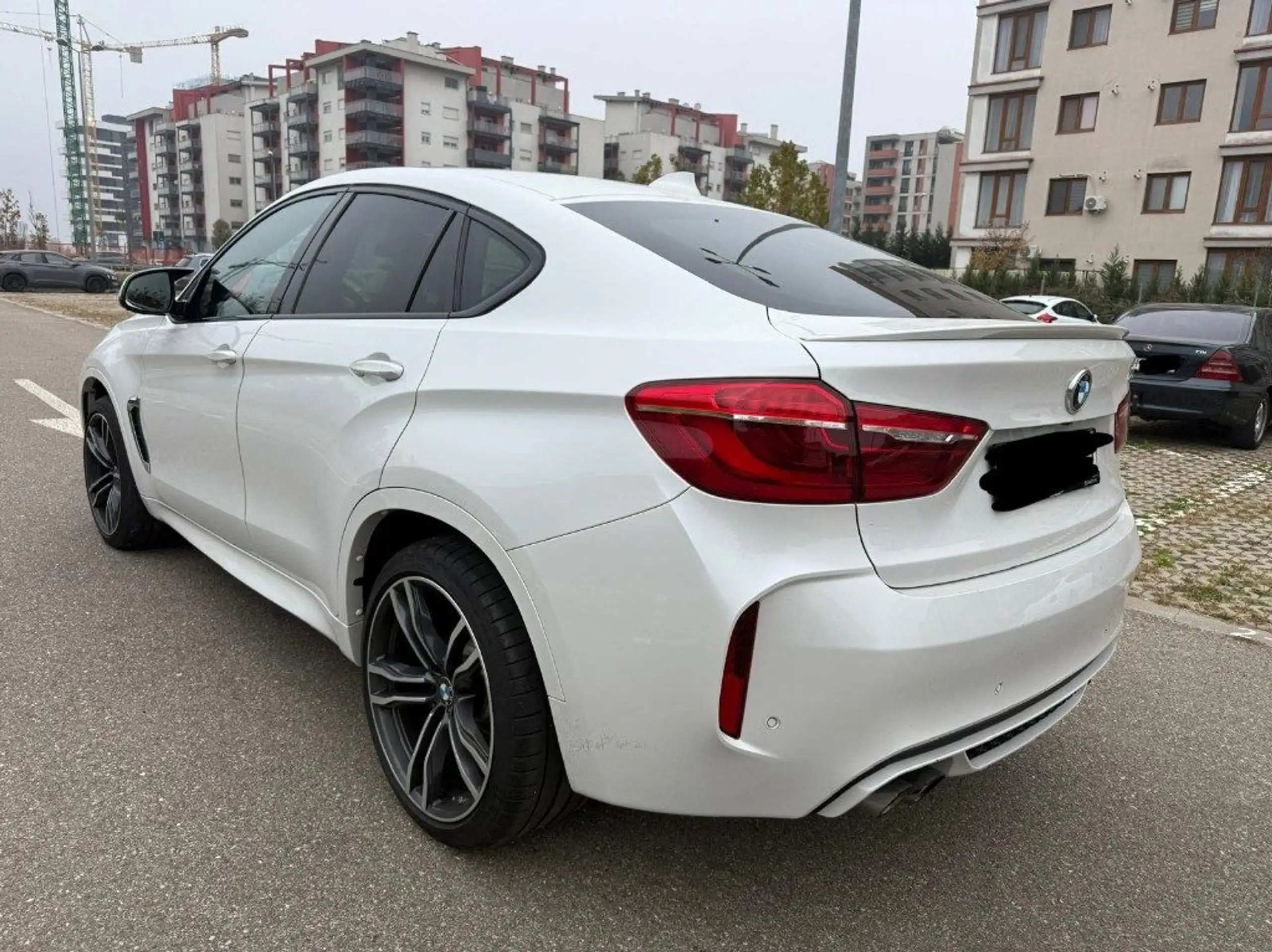 BMW - X6 M