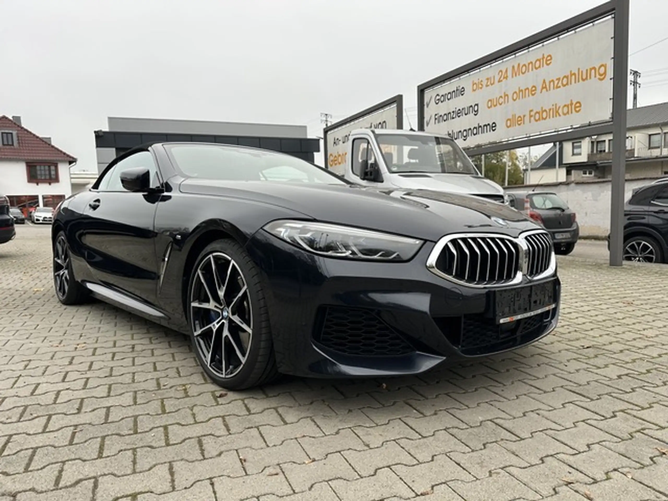 BMW - 840