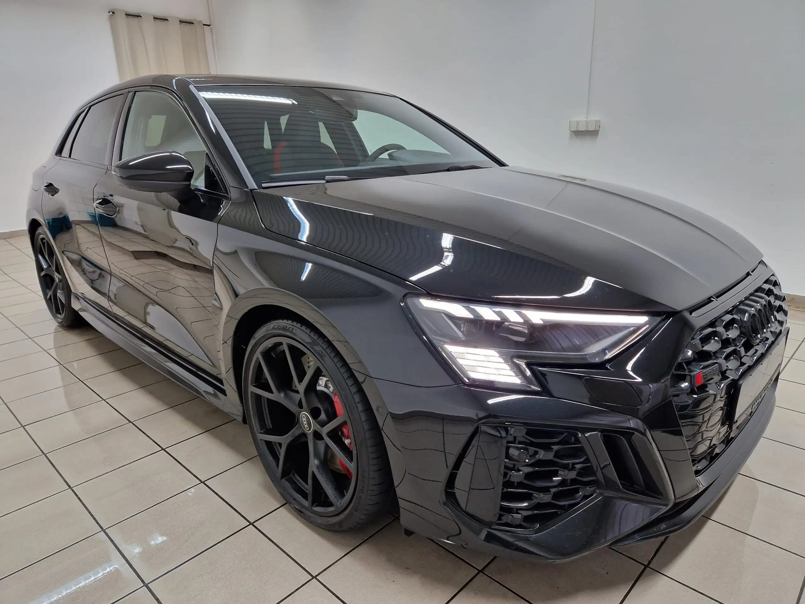 Audi - RS3