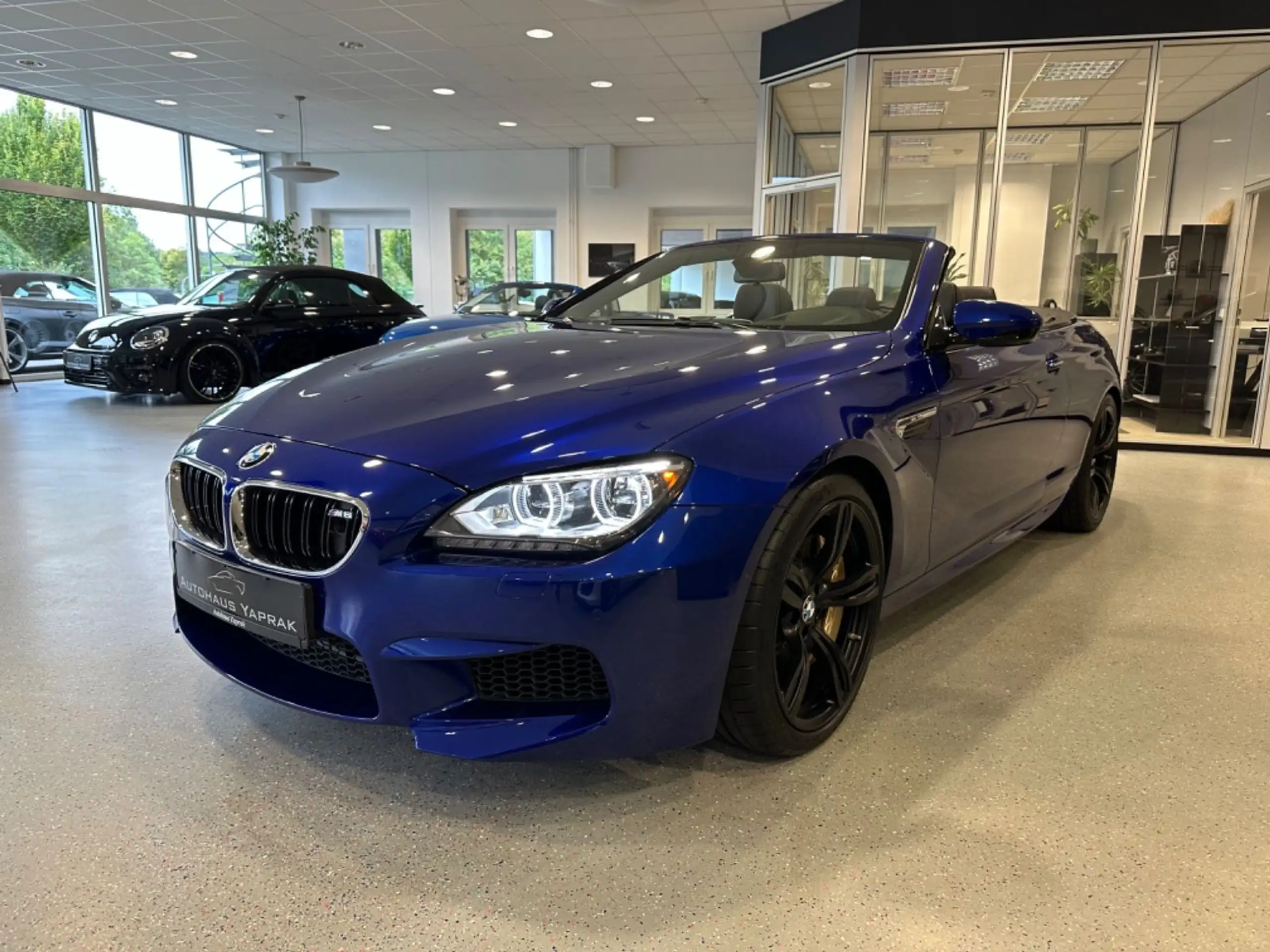 BMW - M6