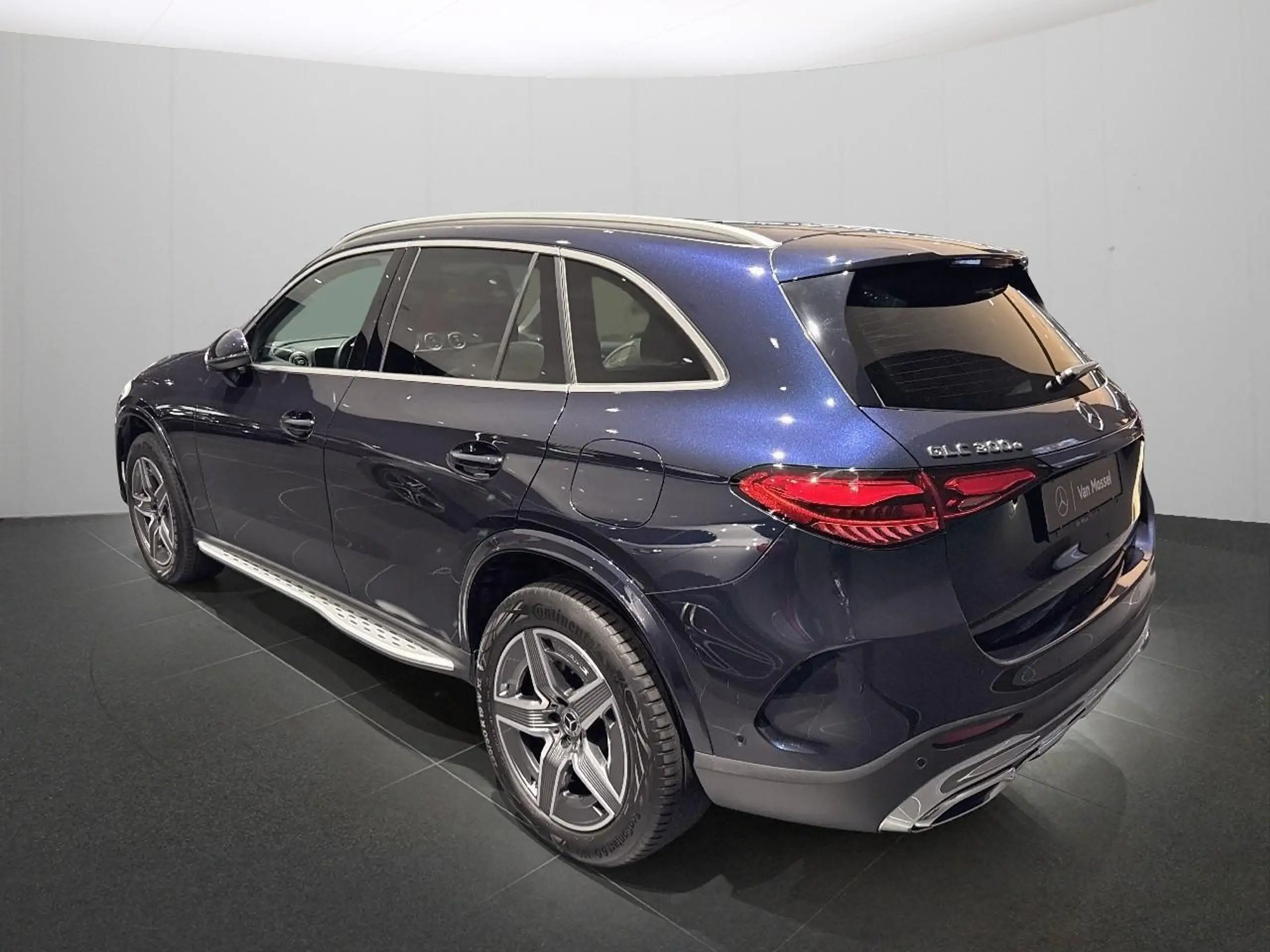 Mercedes-Benz - GLC 300