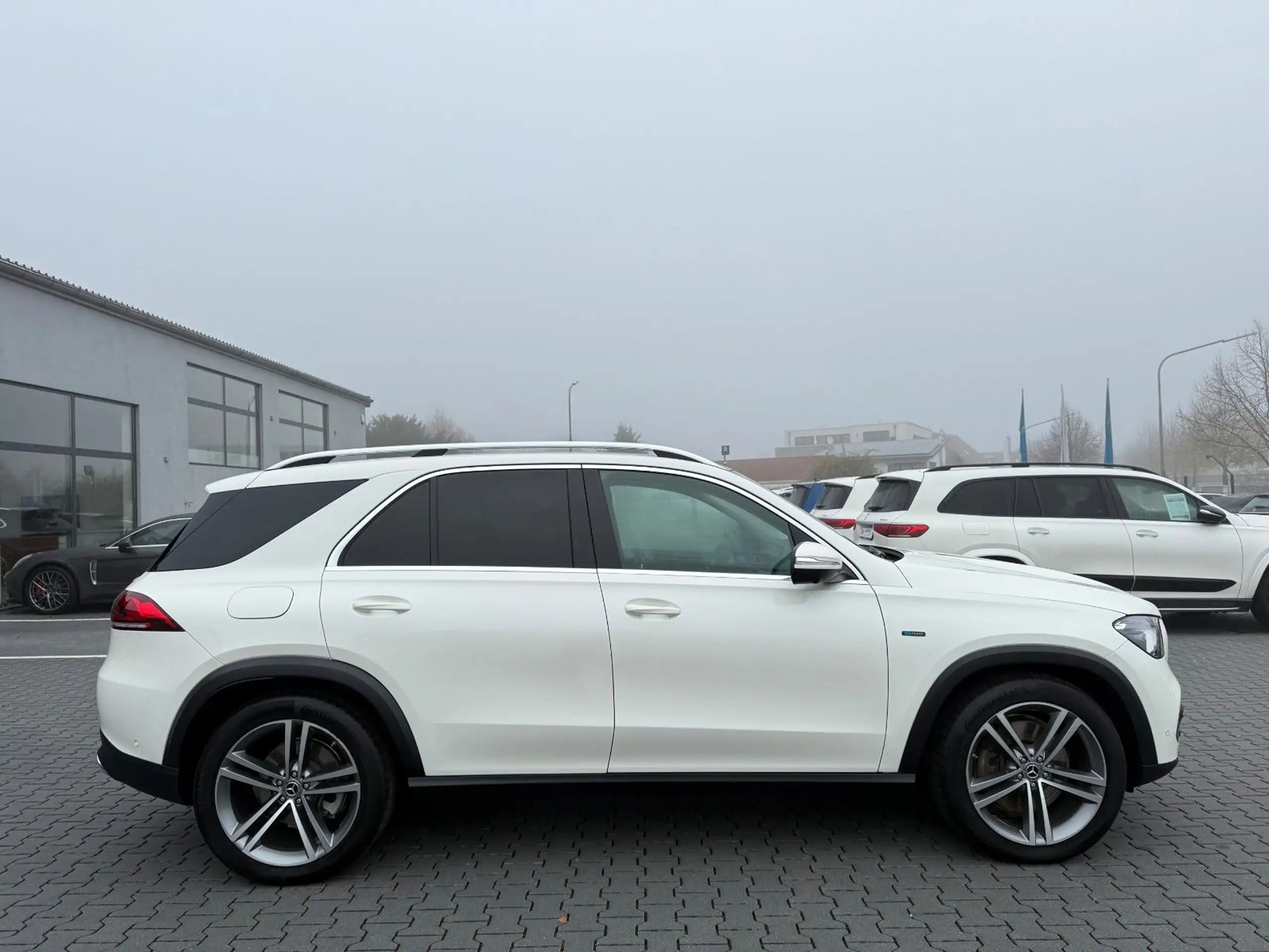 Mercedes-Benz - GLE 350