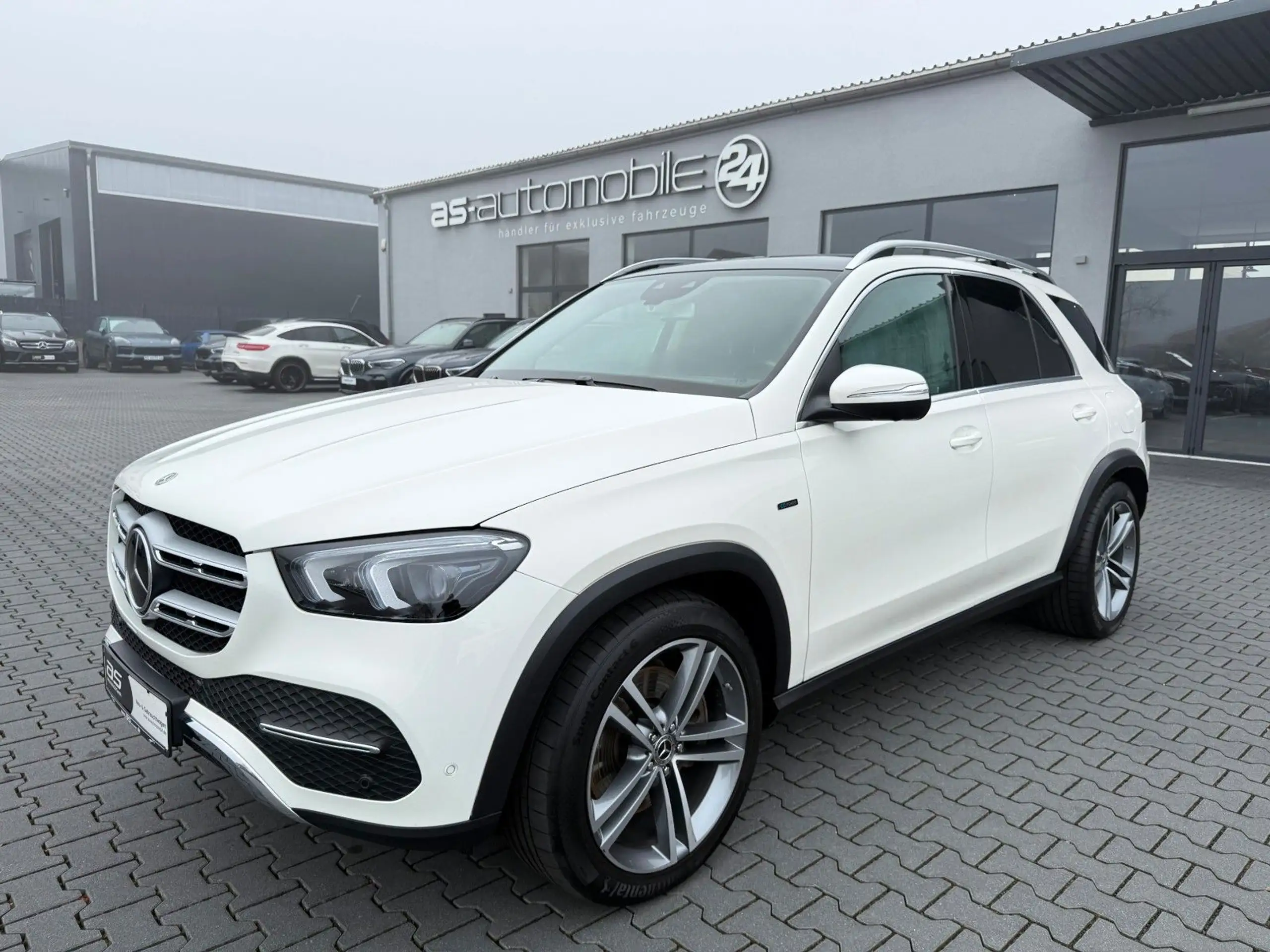 Mercedes-Benz - GLE 350