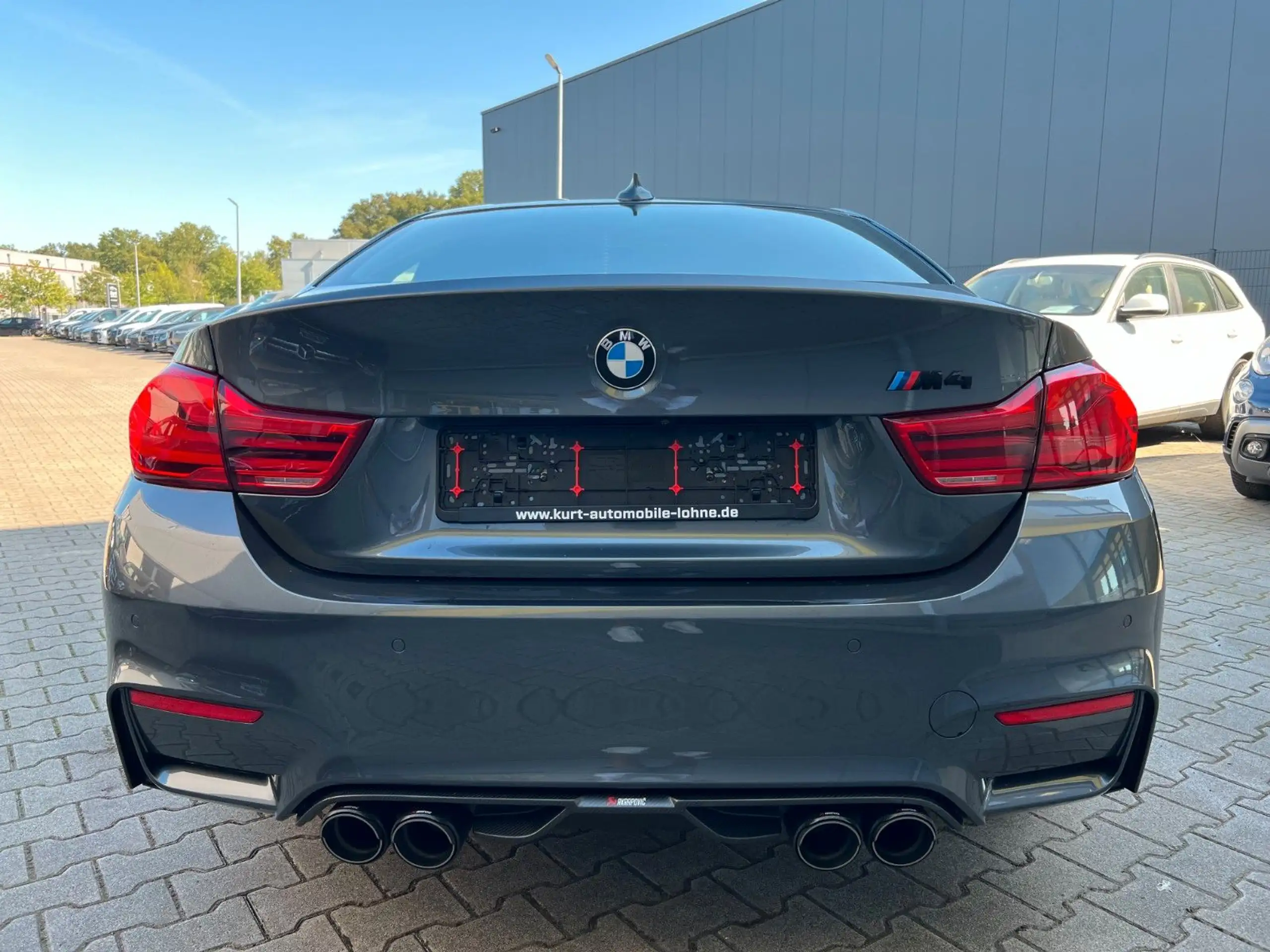 BMW - M4