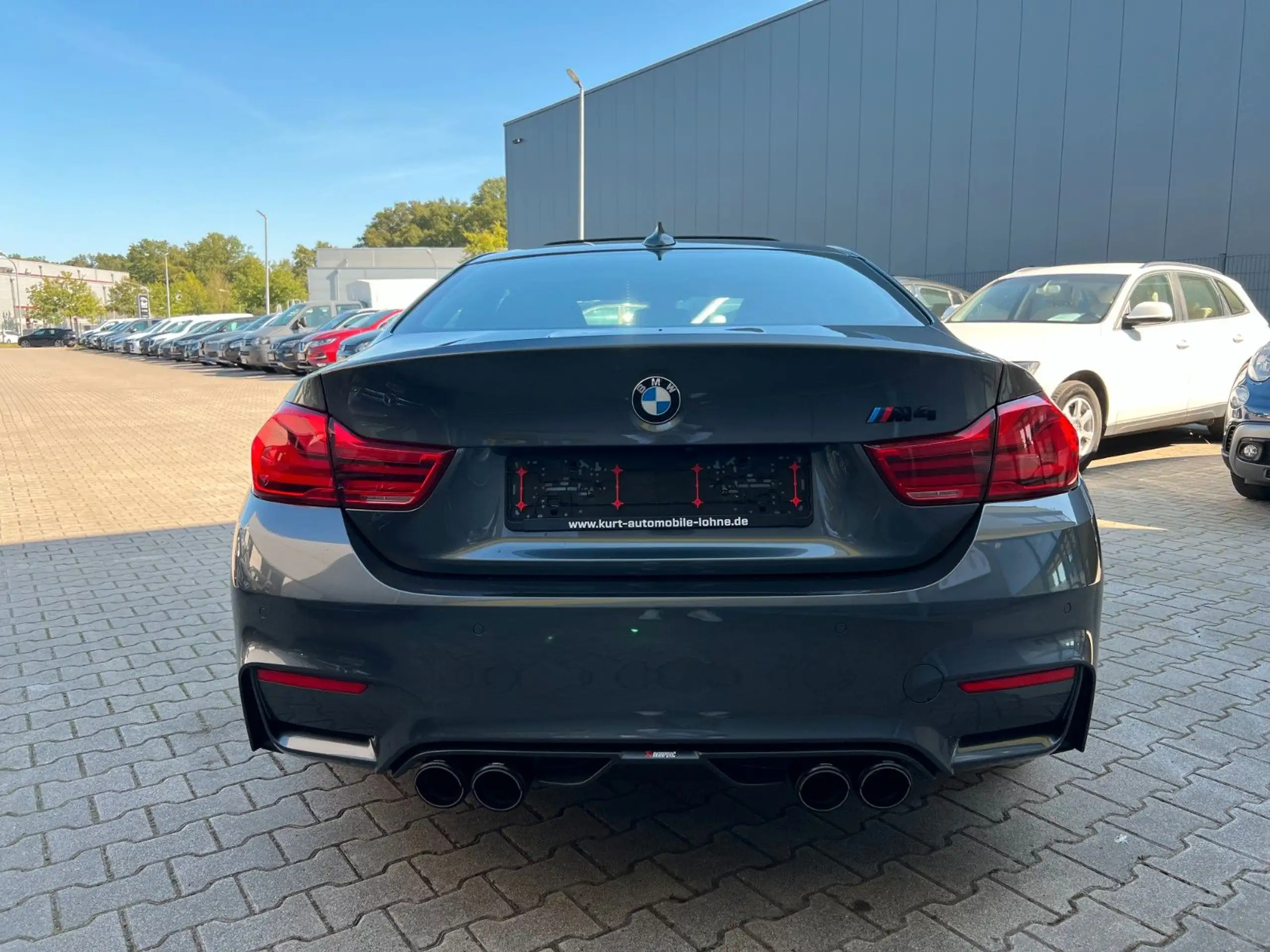 BMW - M4