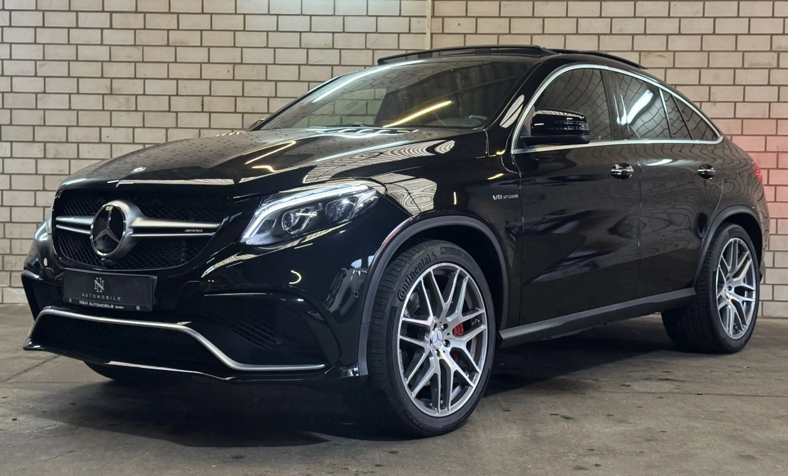 Mercedes-Benz - GLE 63 AMG