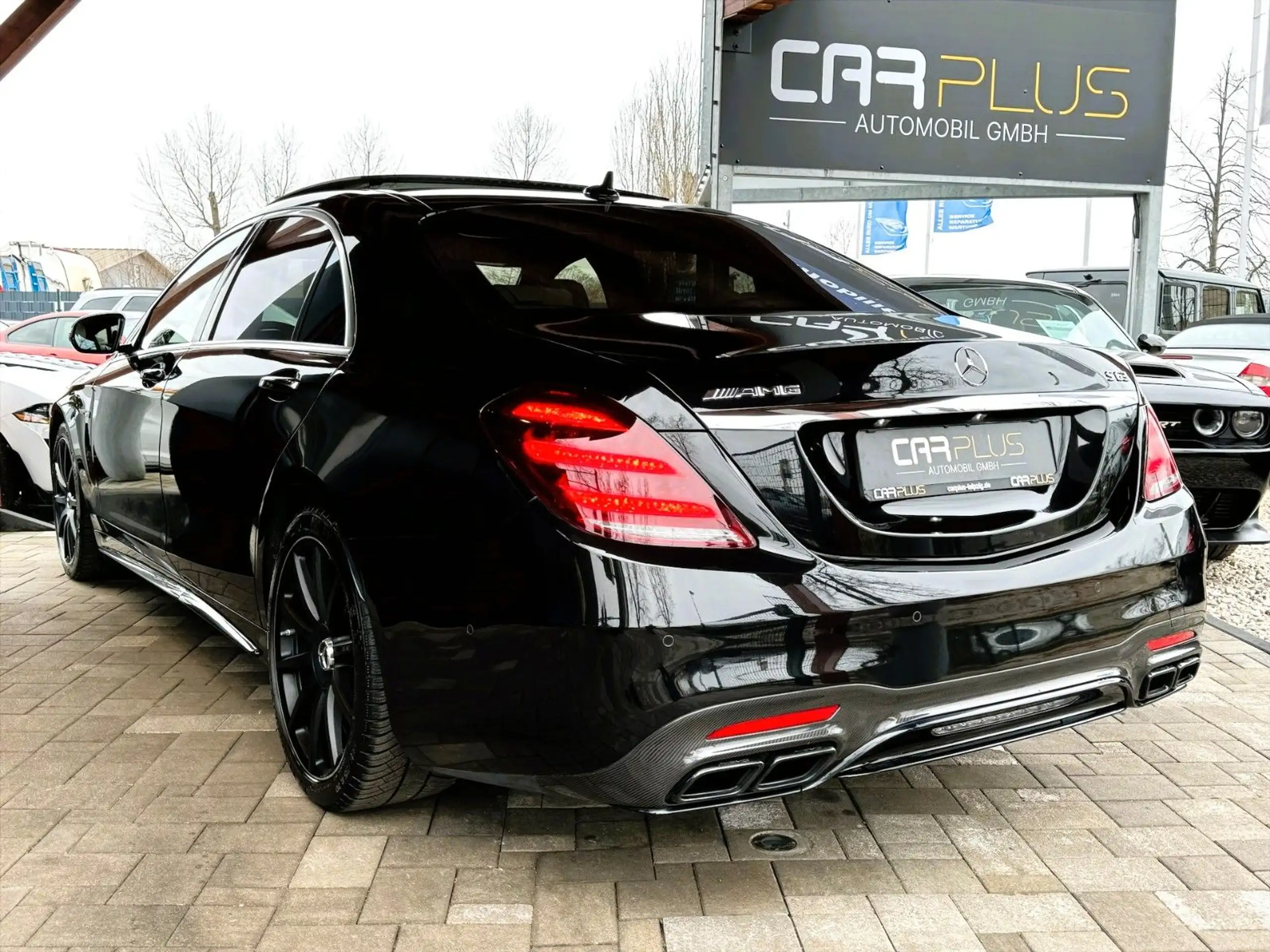 Mercedes-Benz - S 63 AMG