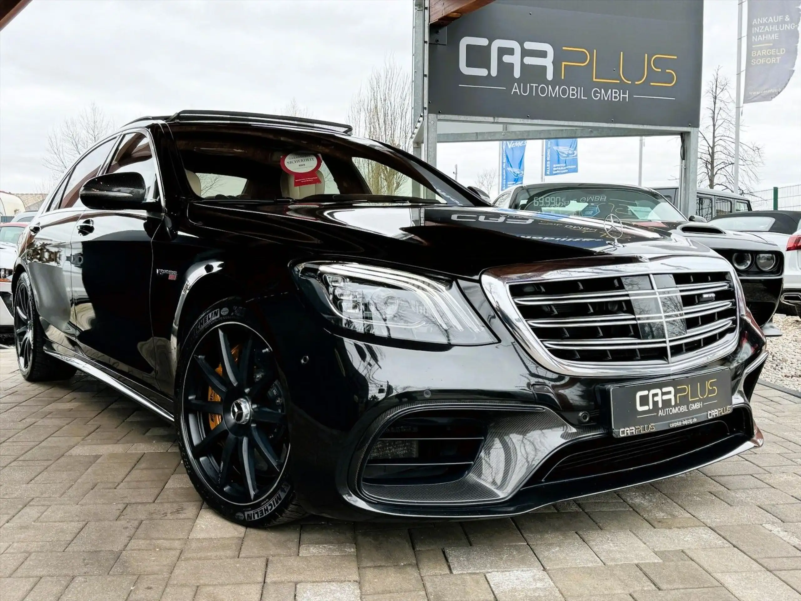 Mercedes-Benz - S 63 AMG