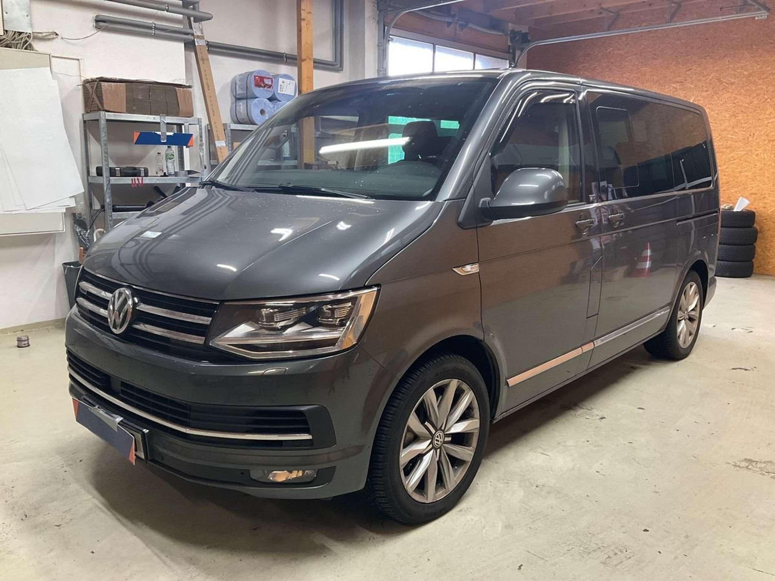 Volkswagen T6 Multivan 2017