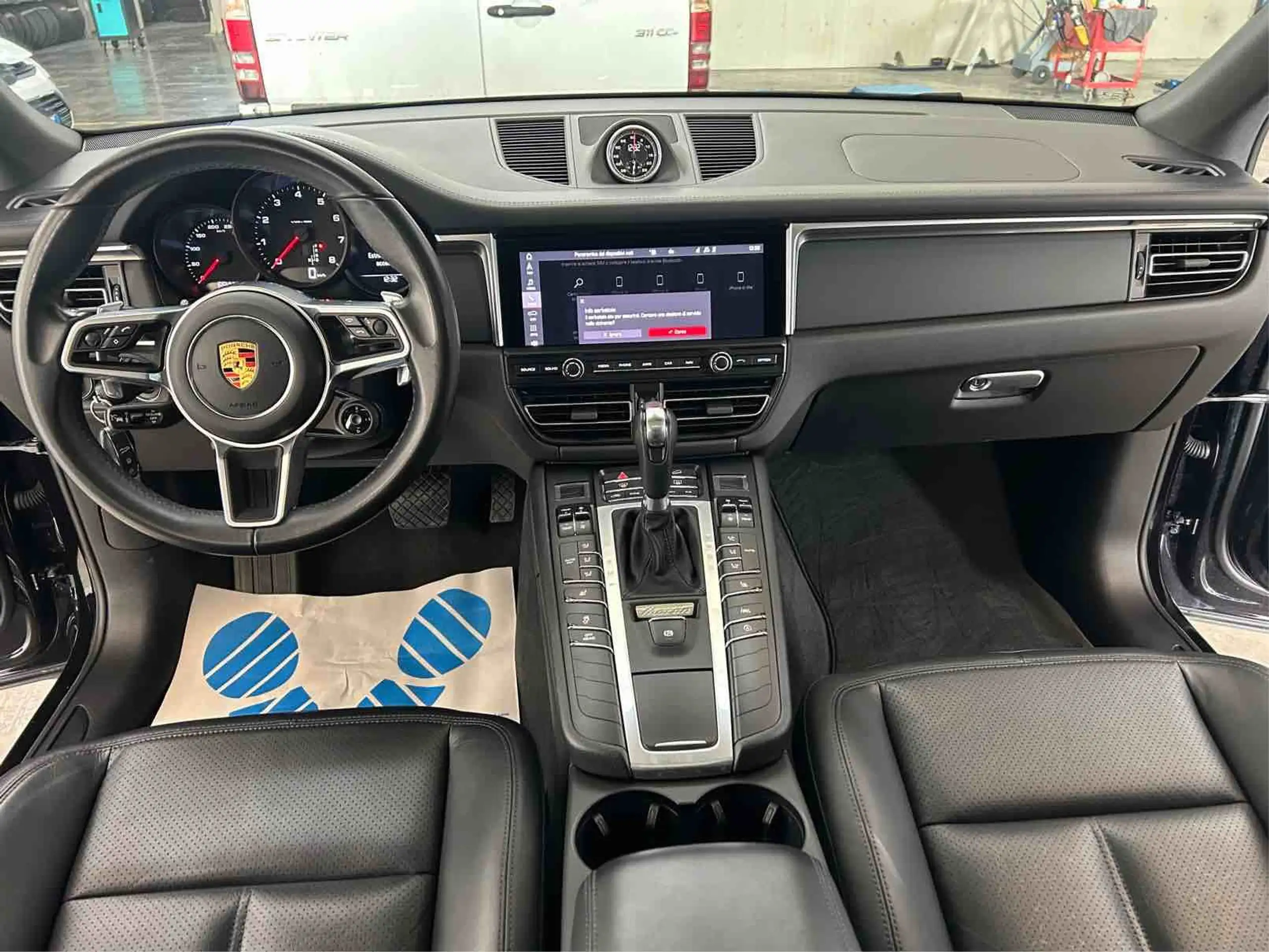 Porsche - Macan