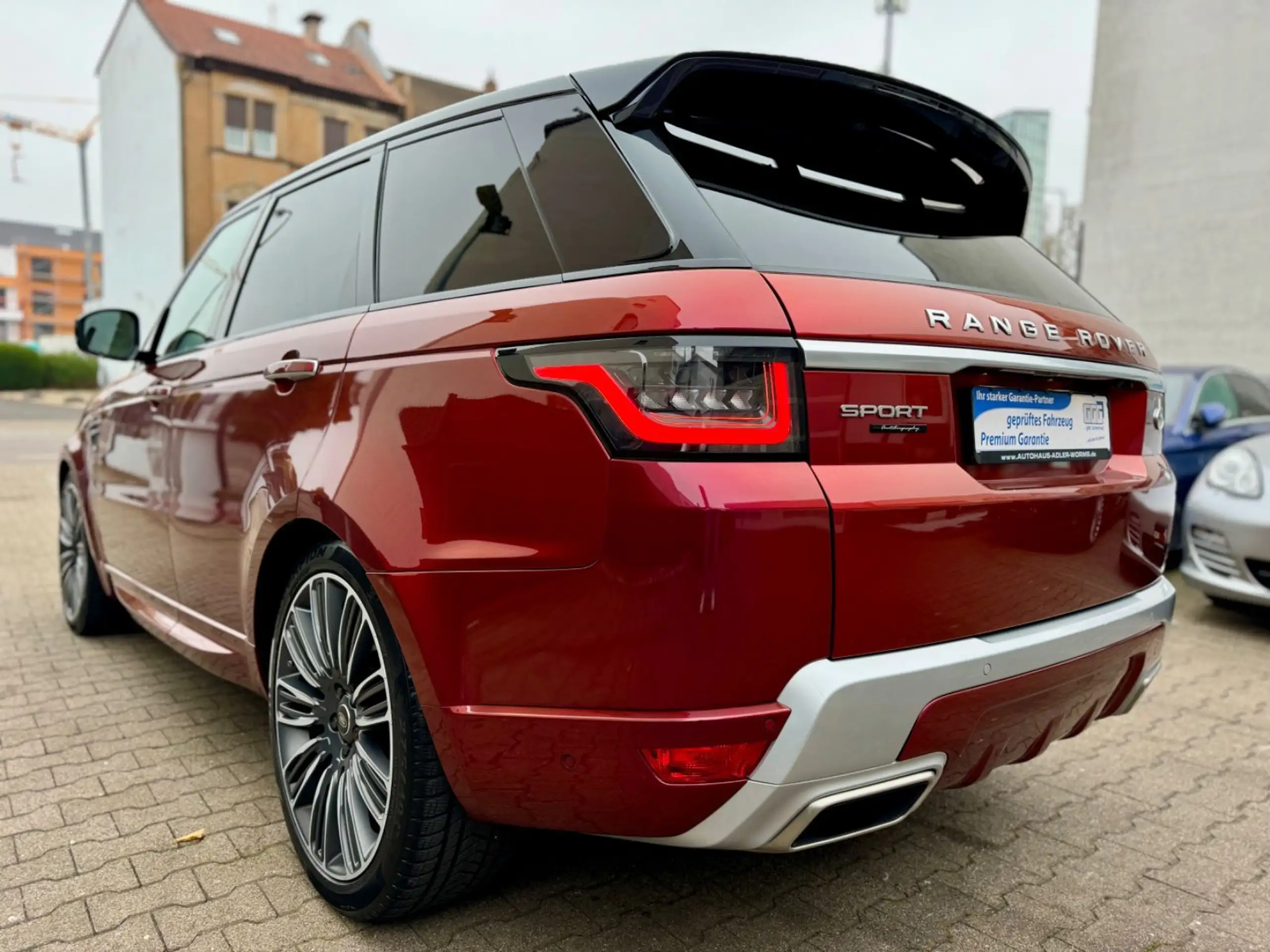 Land Rover - Range Rover Sport