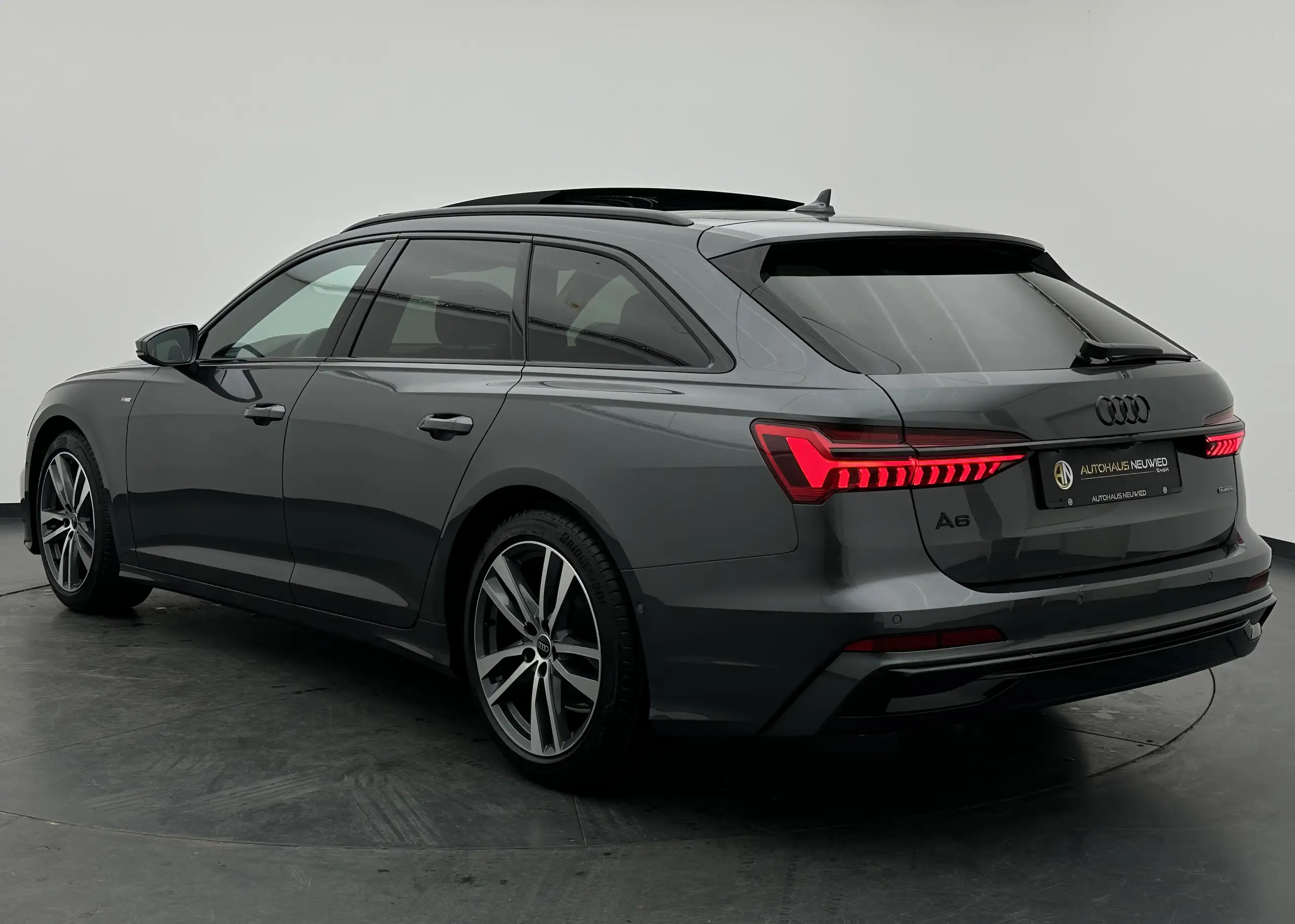 Audi - A6