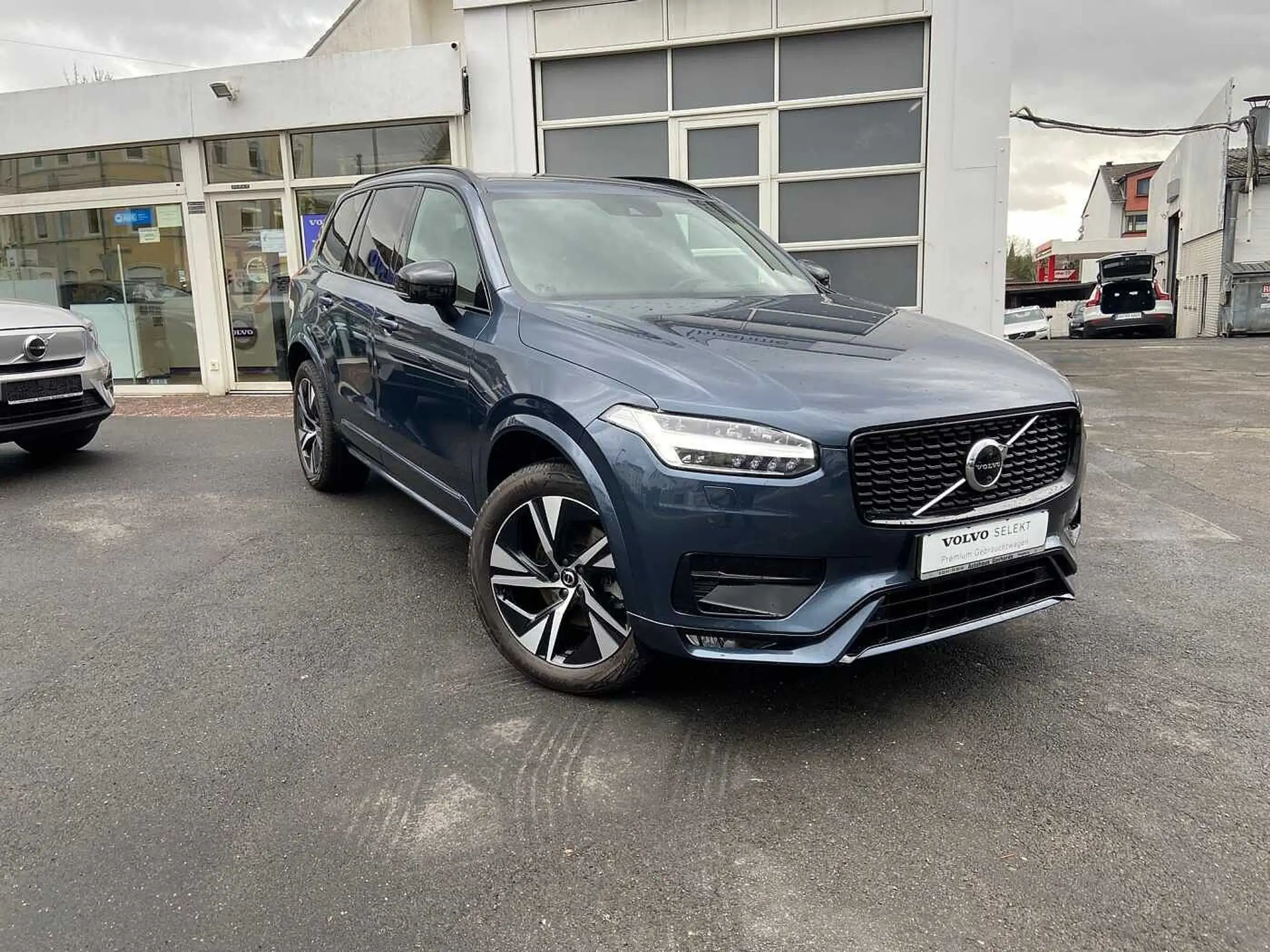 Volvo - XC90