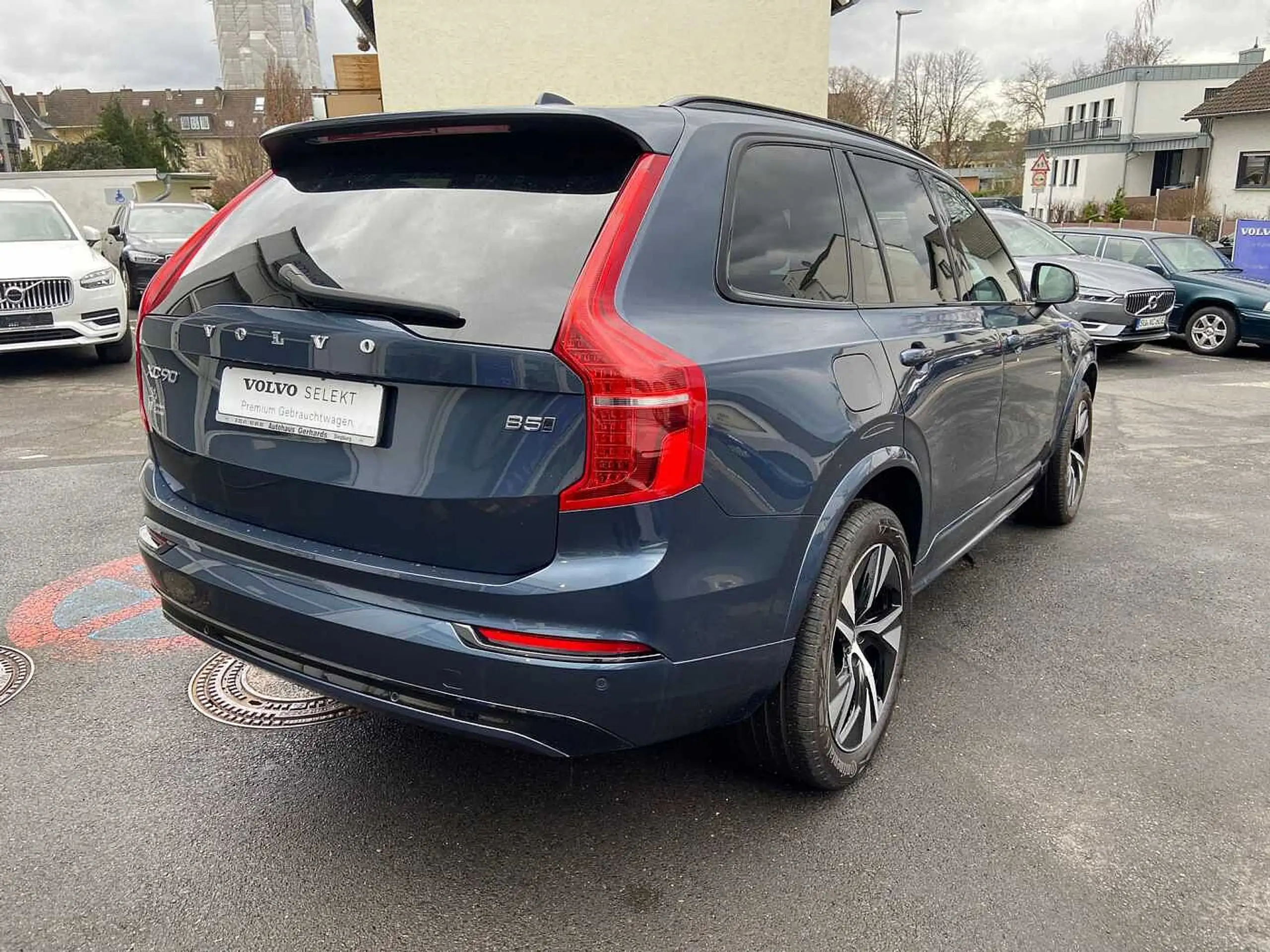 Volvo - XC90