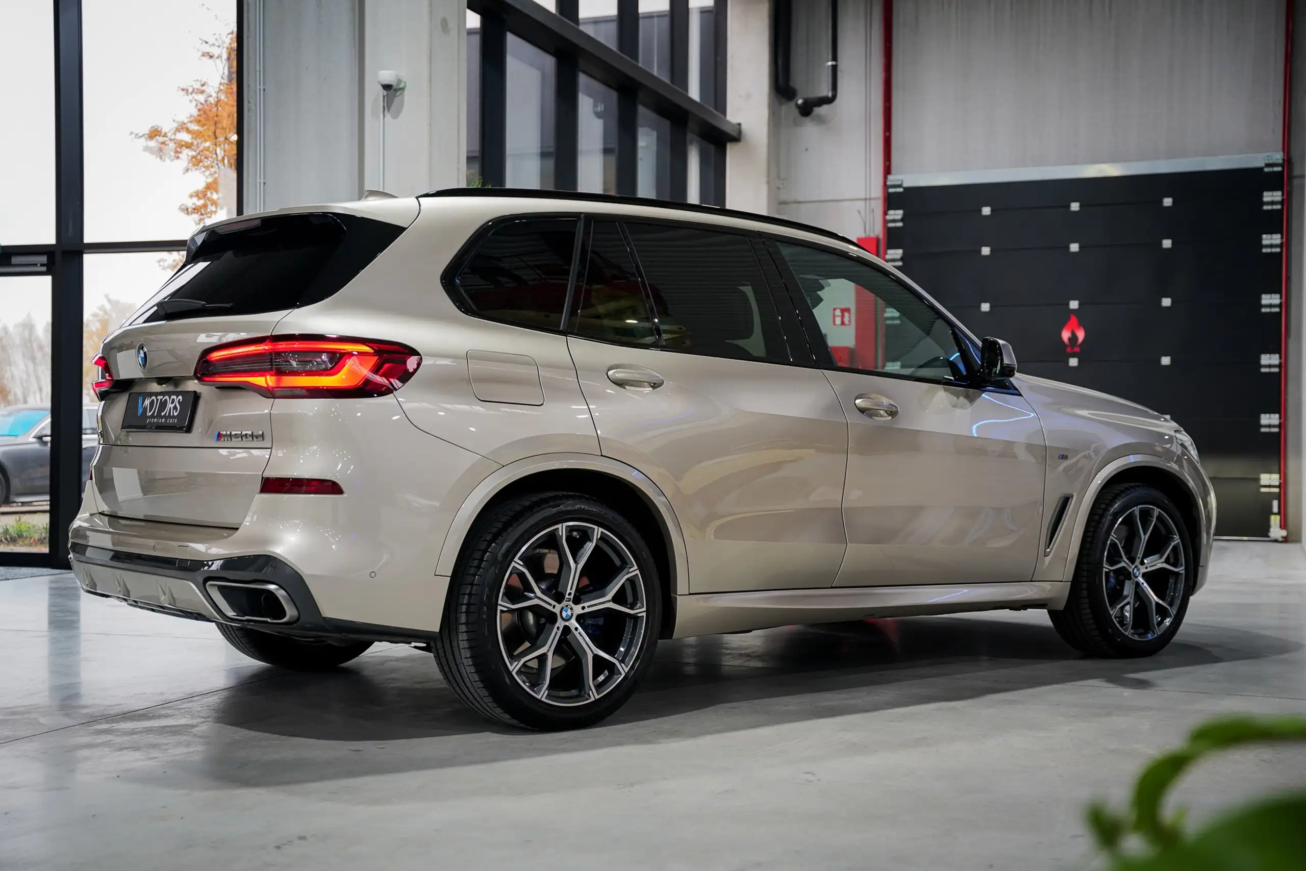 BMW - X5