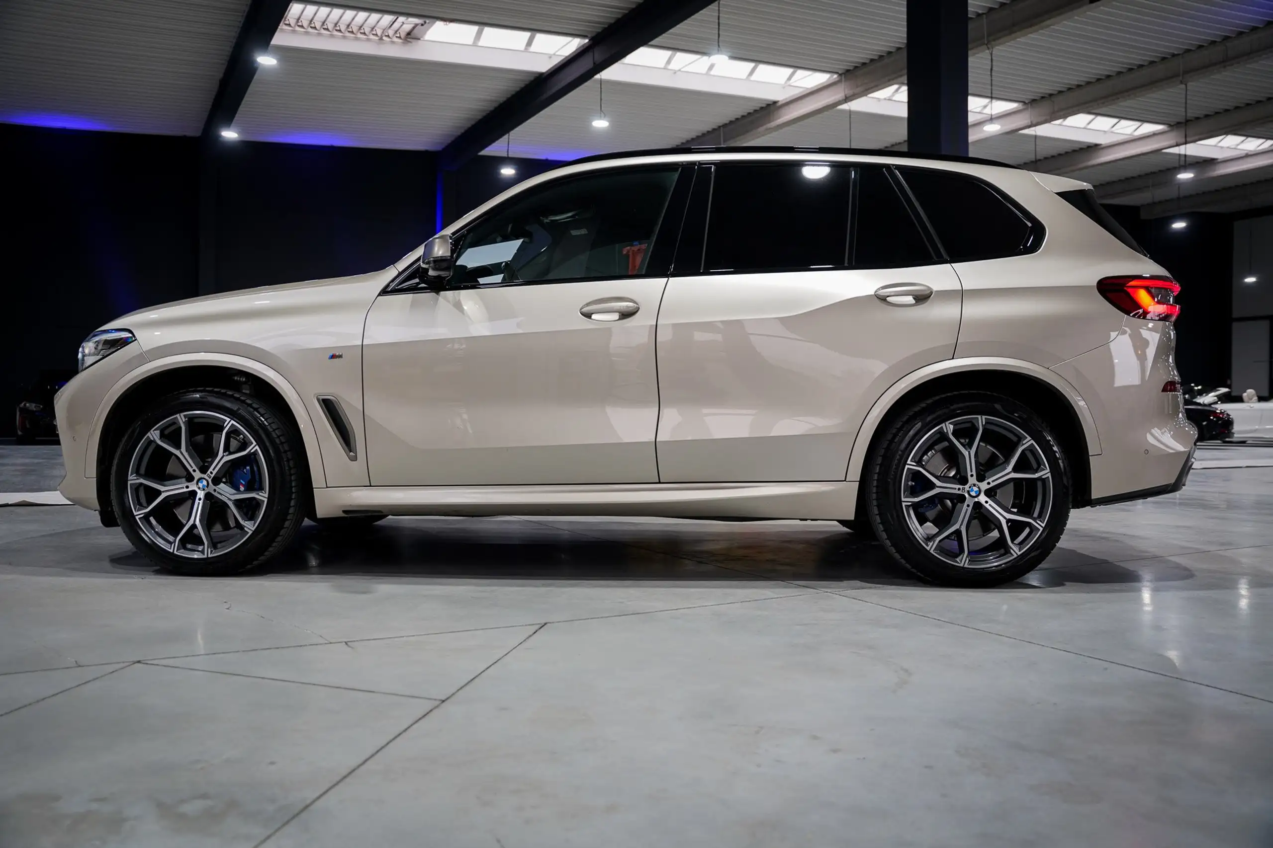 BMW - X5