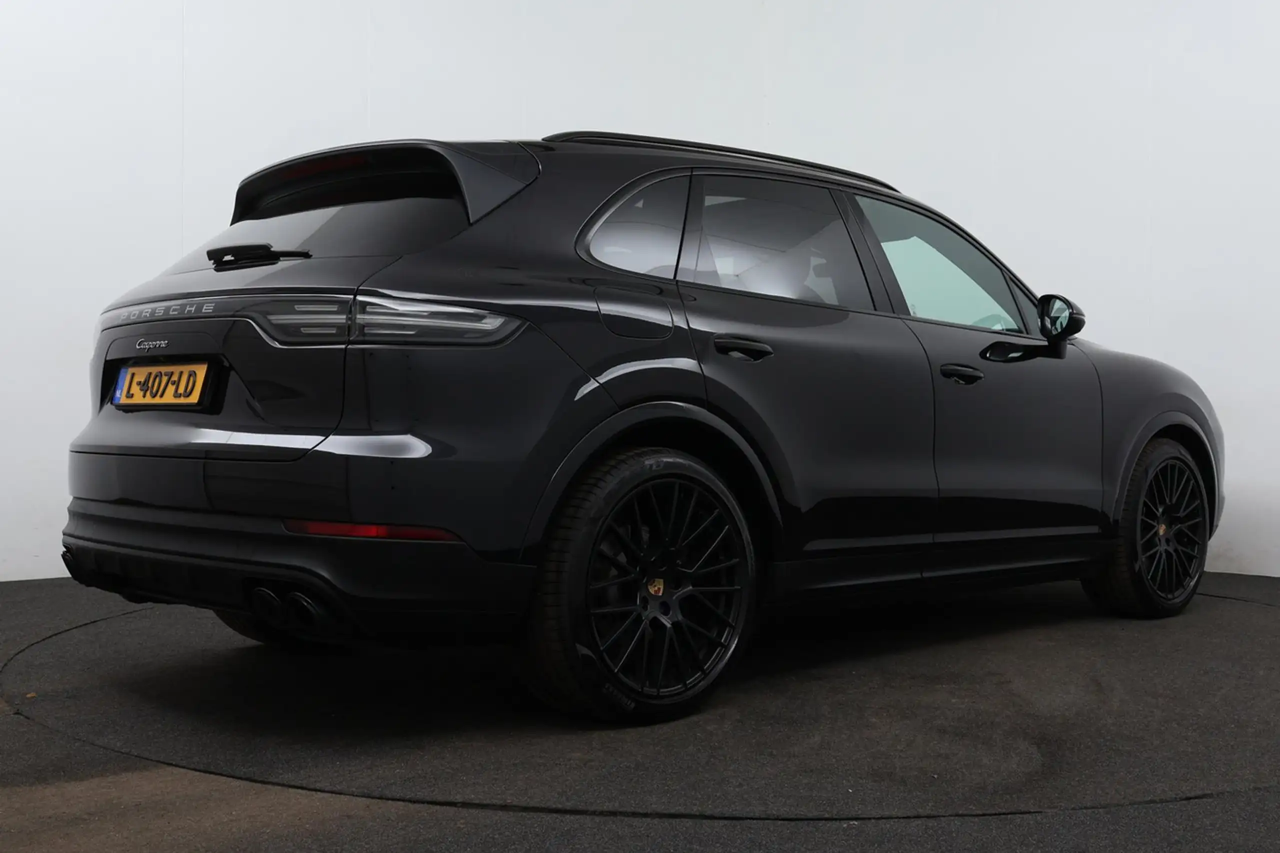 Porsche - Cayenne