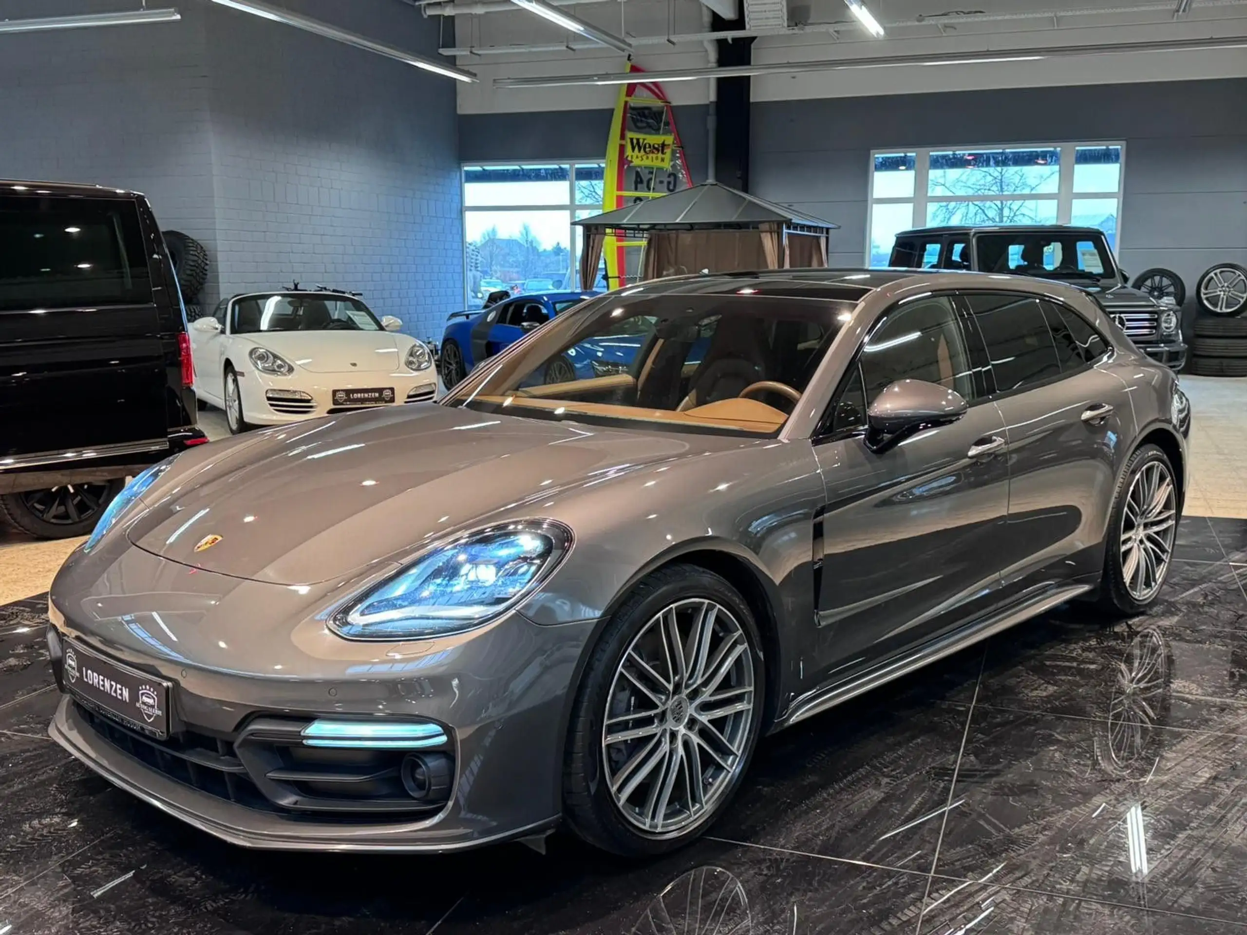 Porsche - Panamera