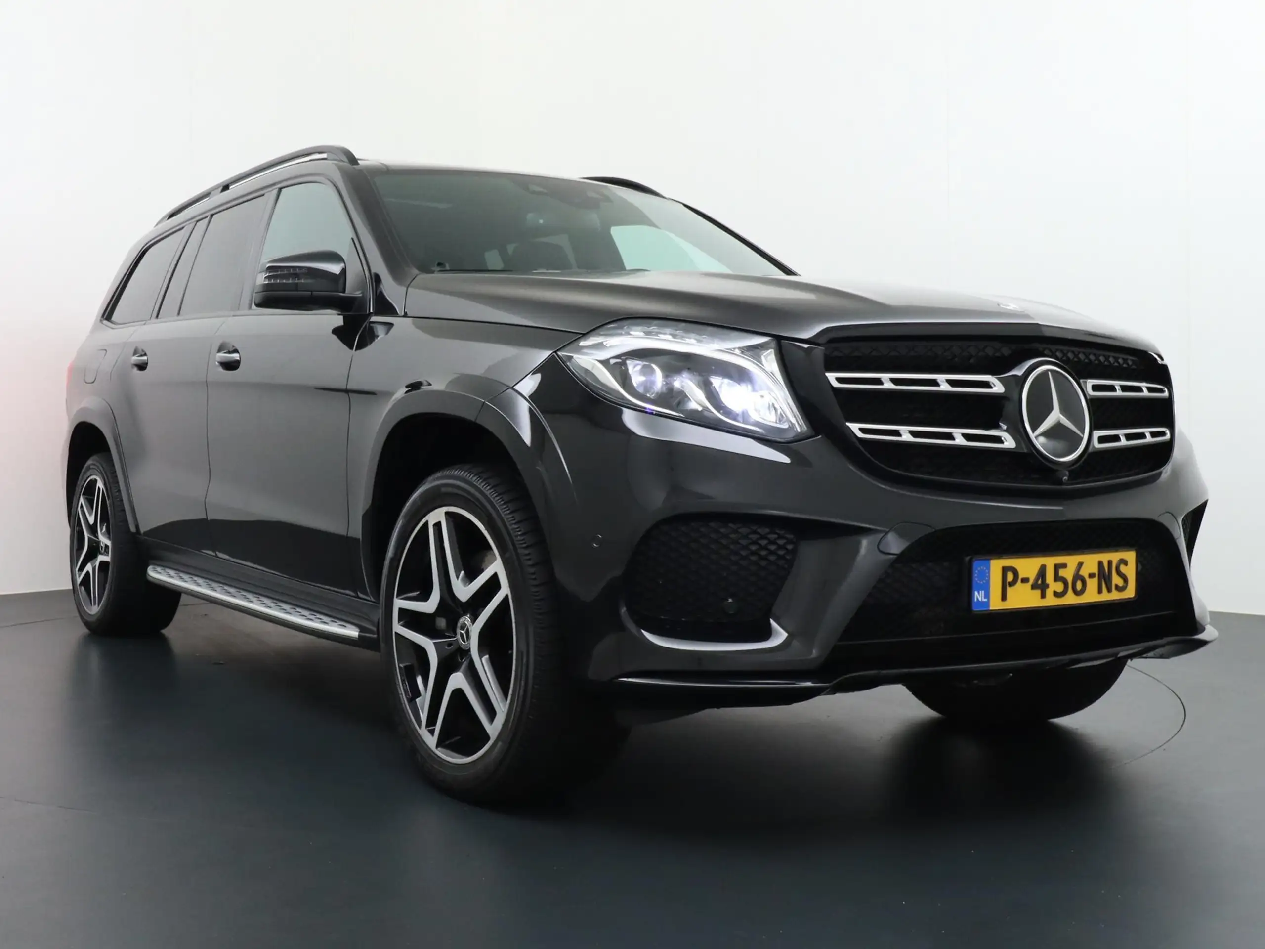 Mercedes-Benz - GLS 350