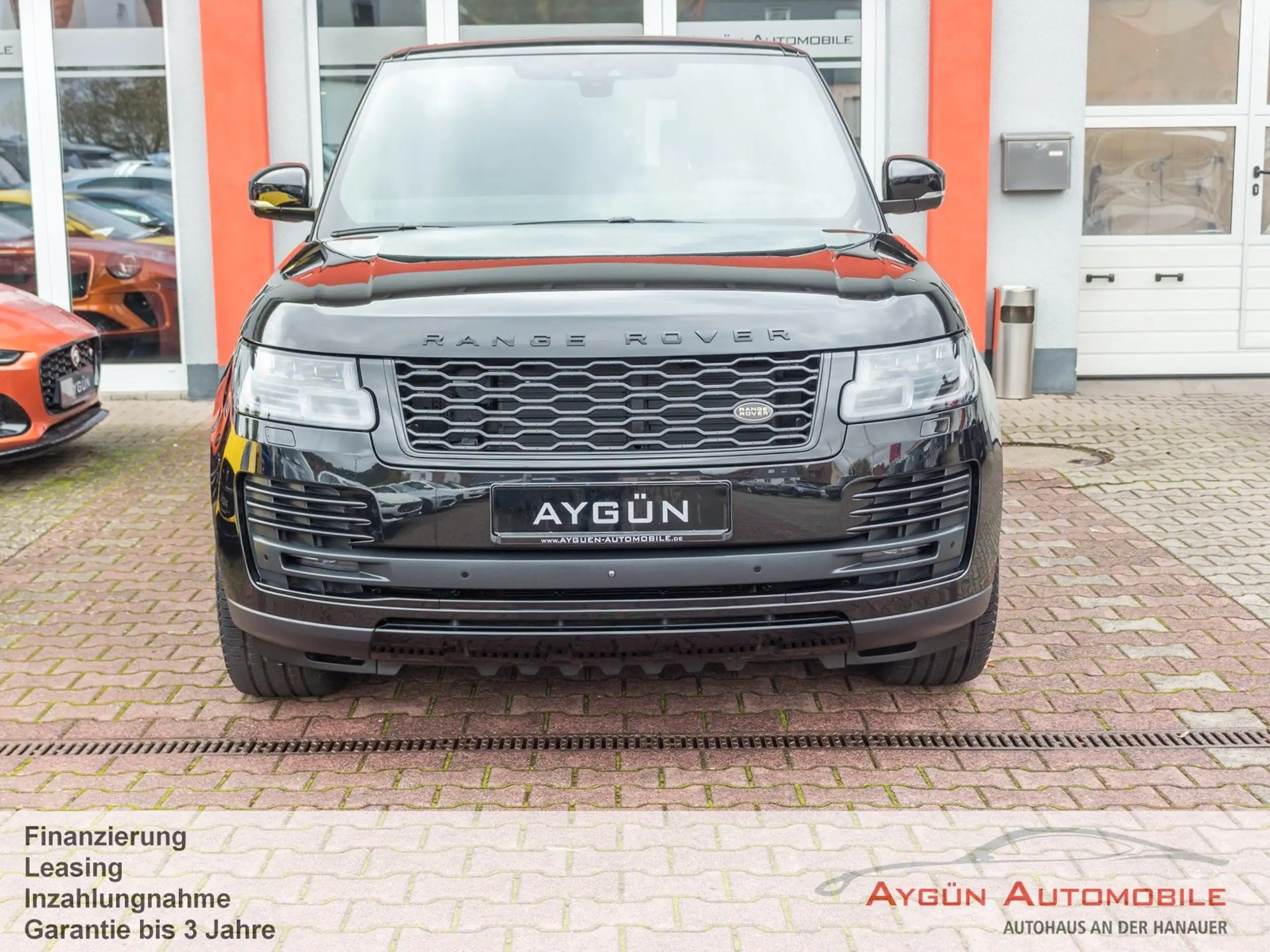 Land Rover - Range Rover