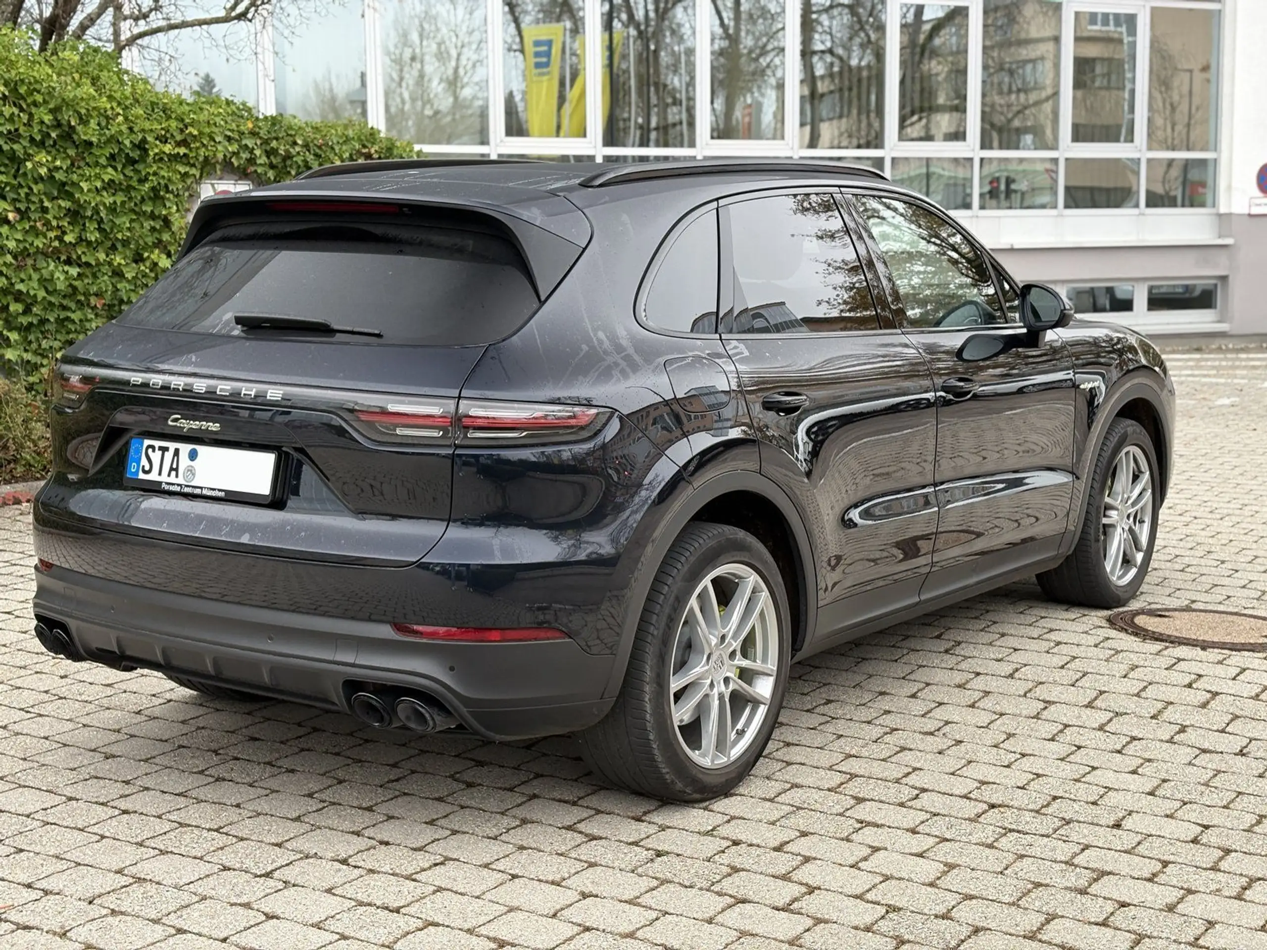 Porsche - Cayenne