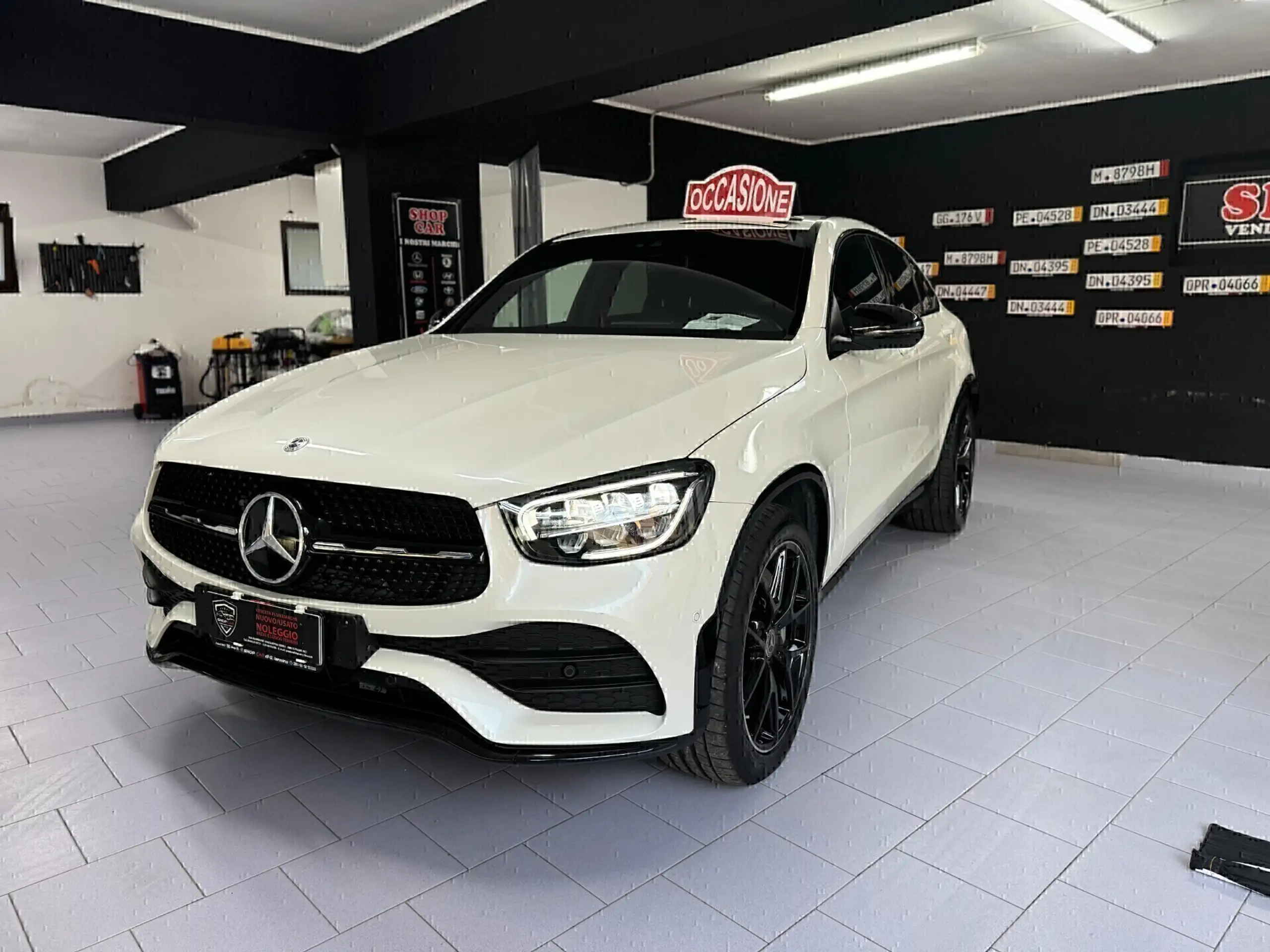 Mercedes-Benz - GLC 300