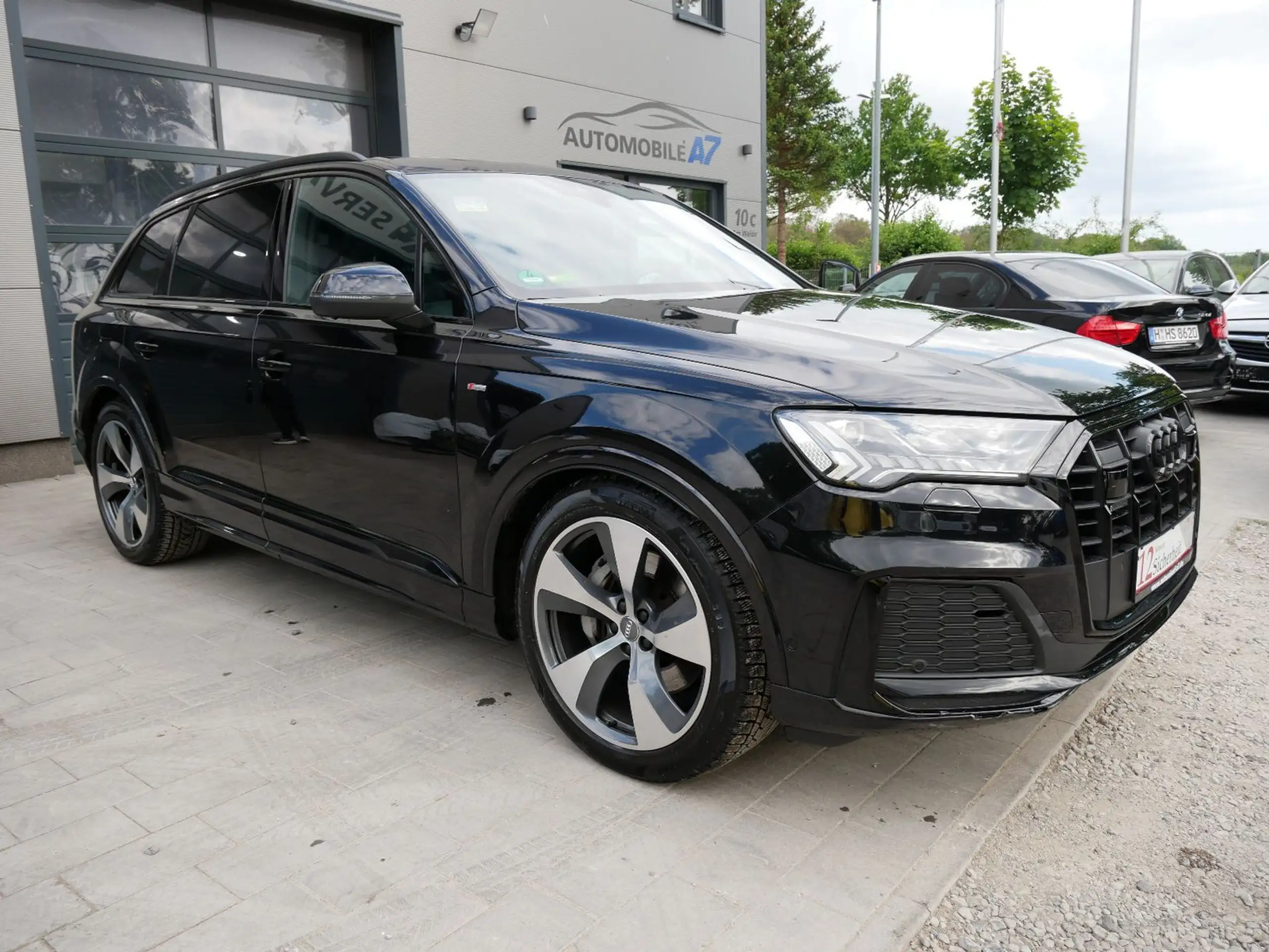 Audi - Q7