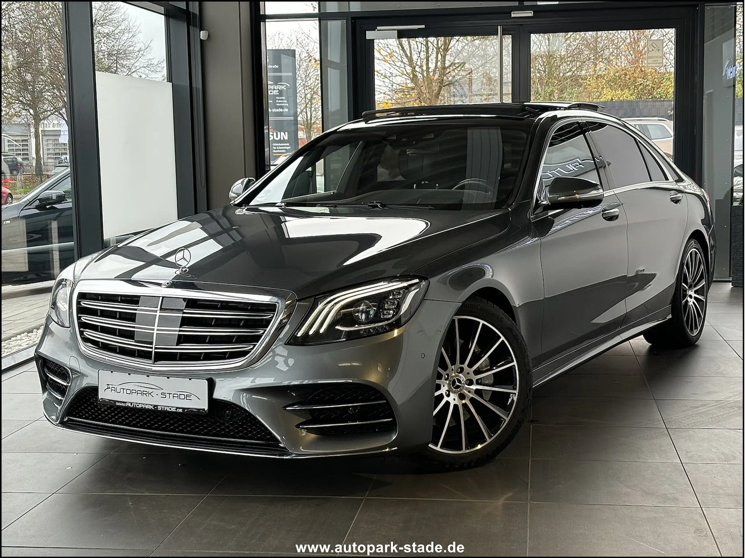 Mercedes-Benz - S 500